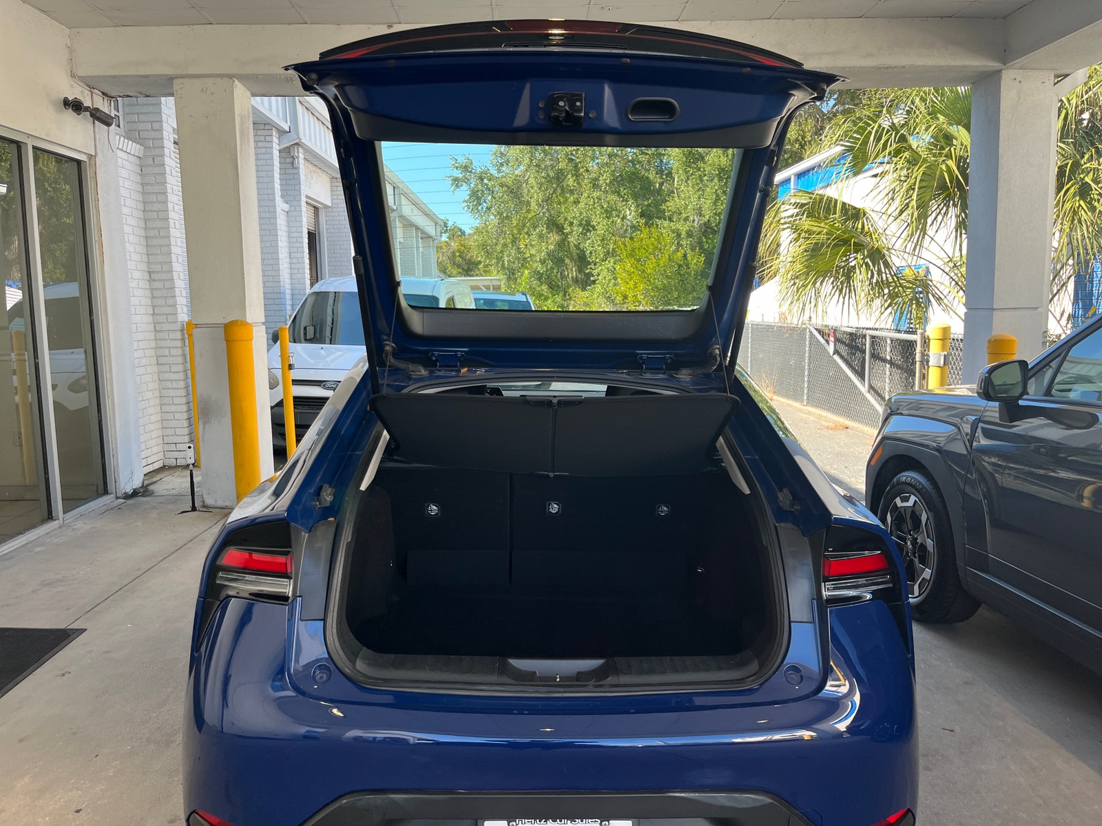 Thumbnail: 2025 Toyota Prius - 6