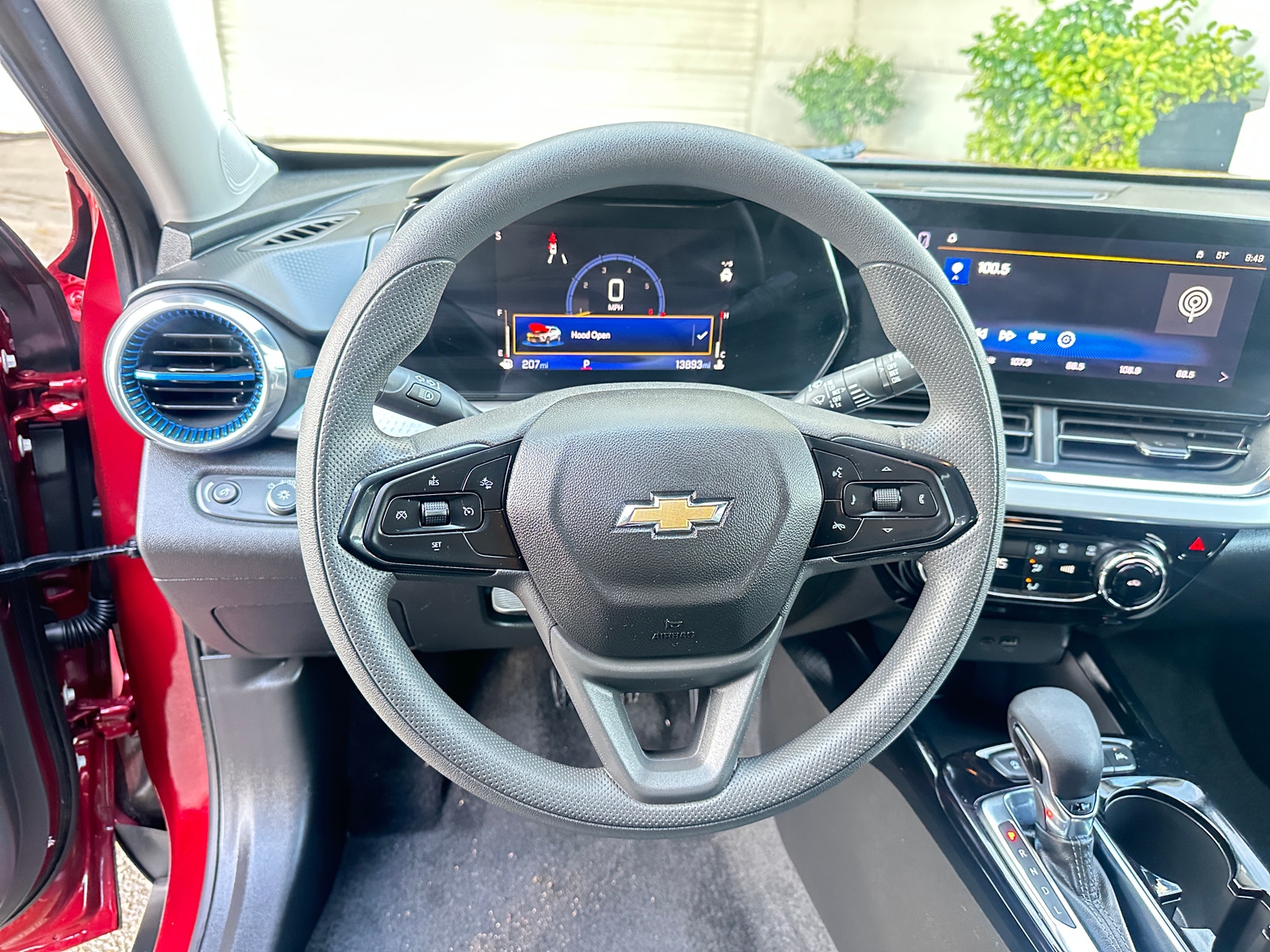 Thumbnail: 2025 Chevrolet Trax - 5