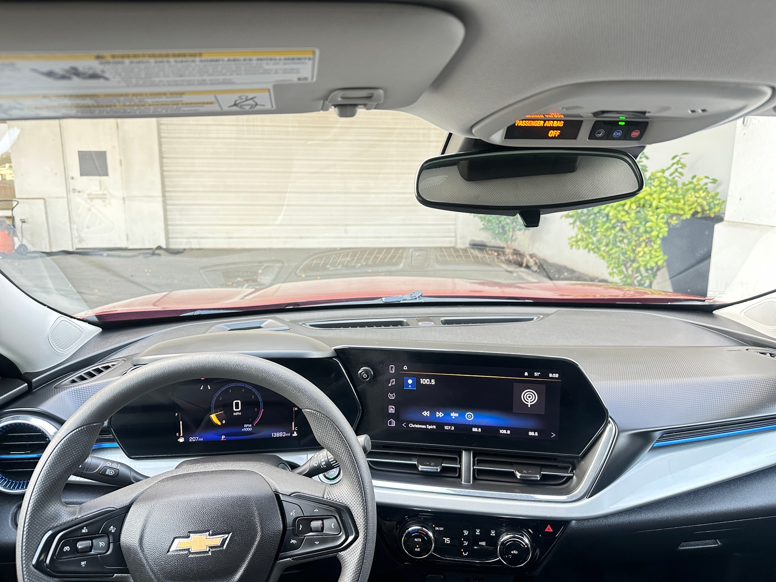 Thumbnail: 2025 Chevrolet Trax - 3