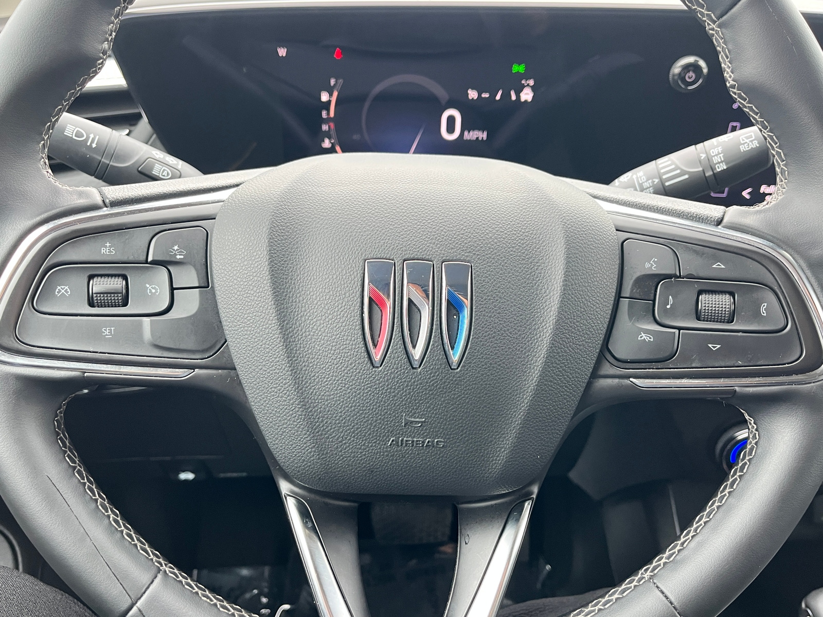 Thumbnail: 2025 Buick Encore GX - 5