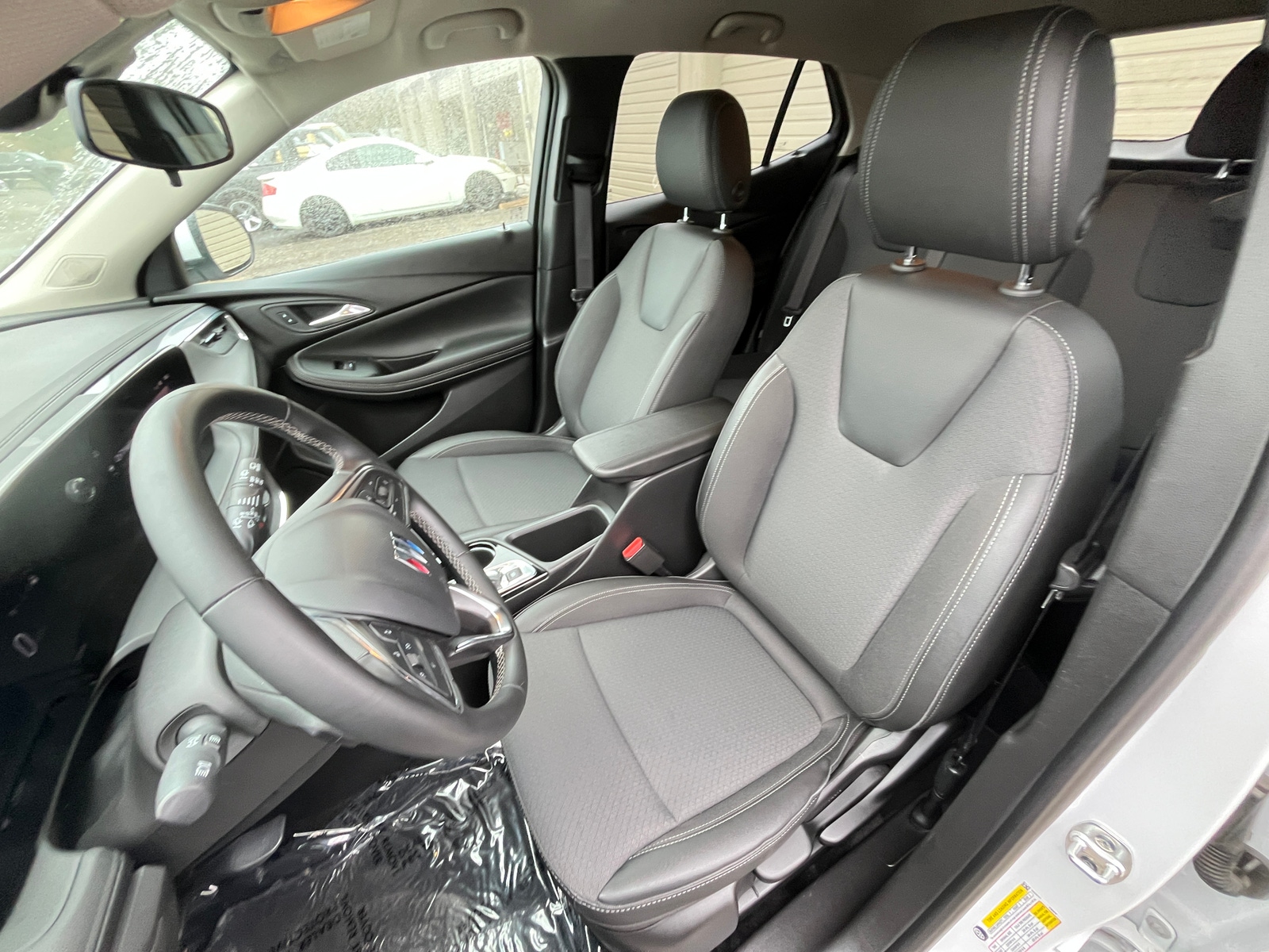 Thumbnail: 2025 Buick Encore GX - 2