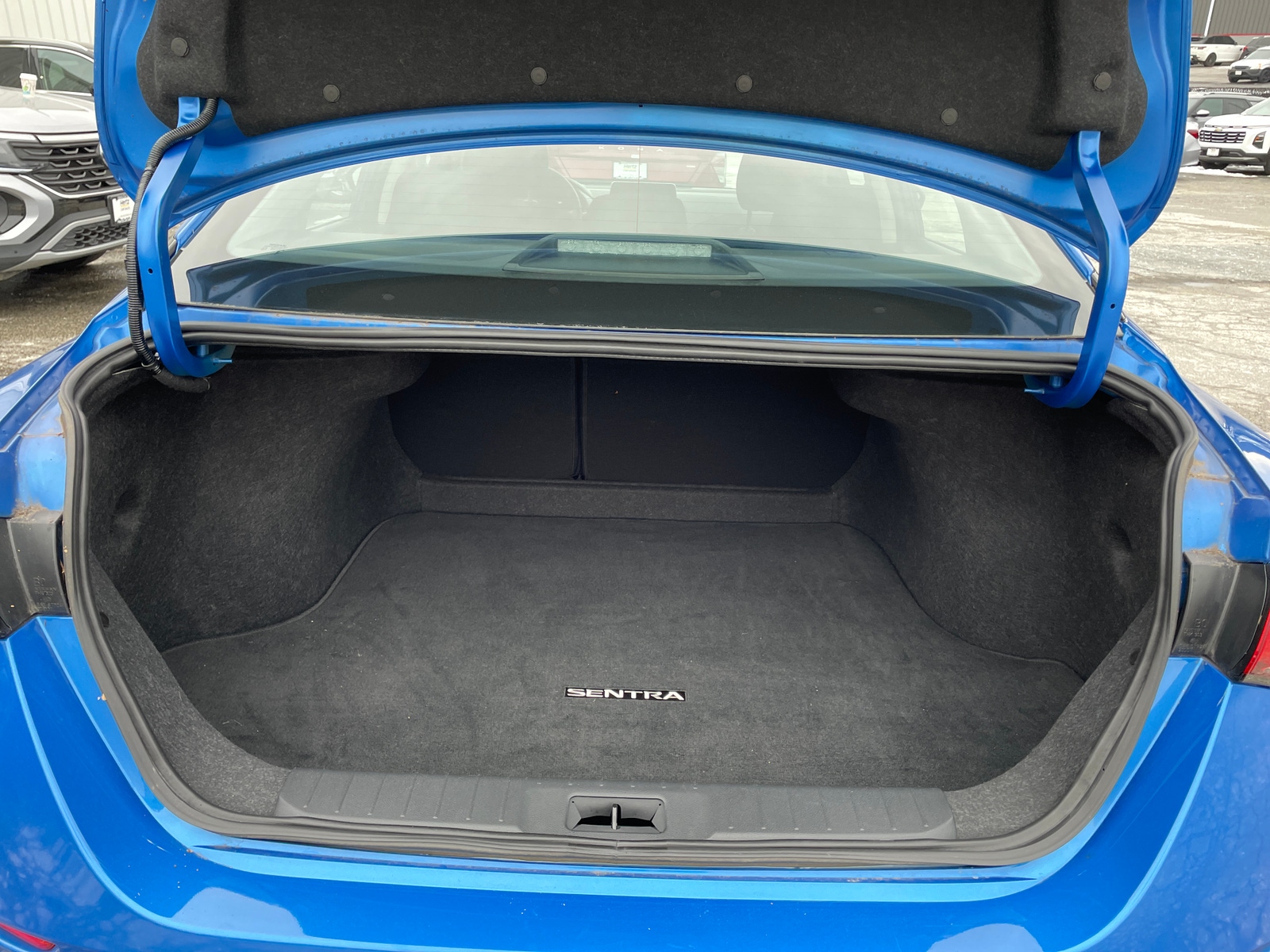 Thumbnail: 2025 Nissan Sentra - 6