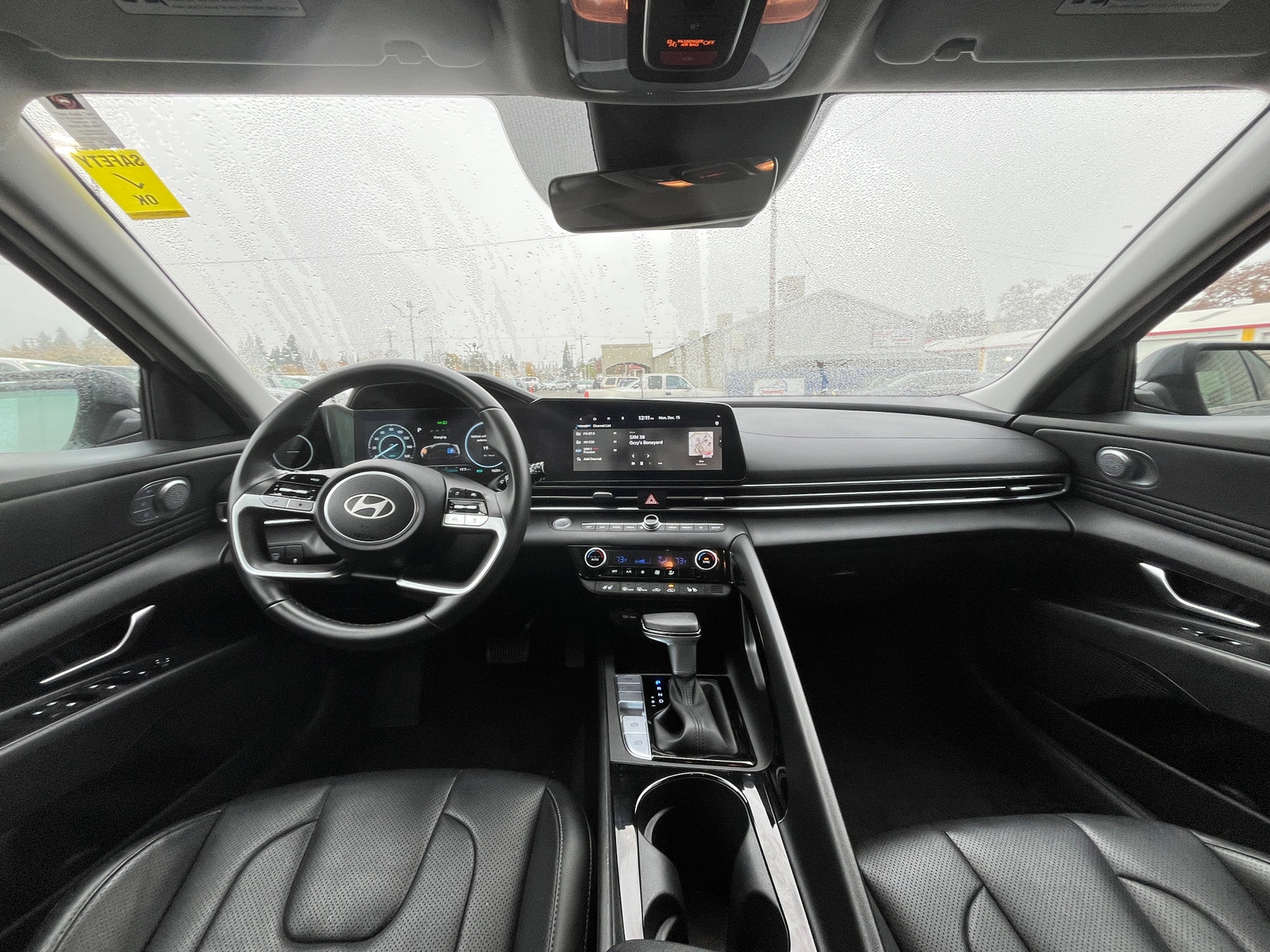 Thumbnail: 2025 Hyundai Elantra - 3