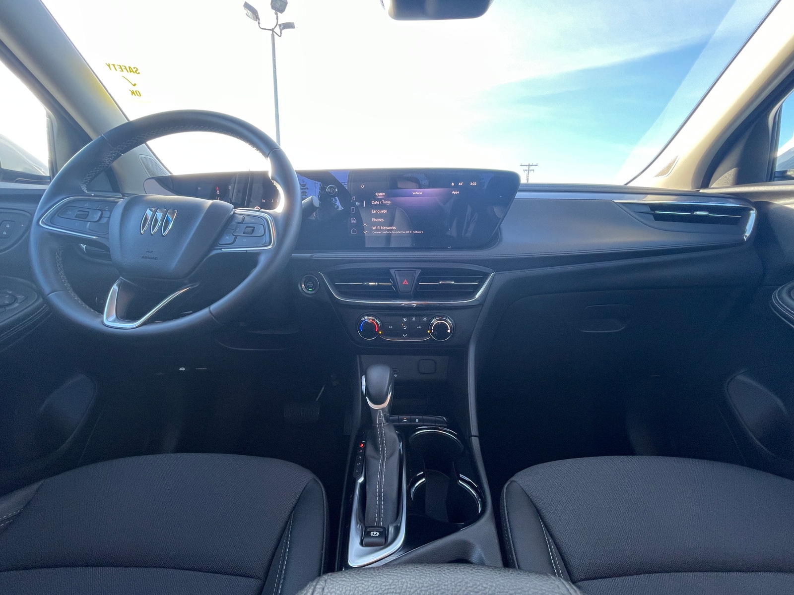 Thumbnail: 2025 Buick Encore GX - 3