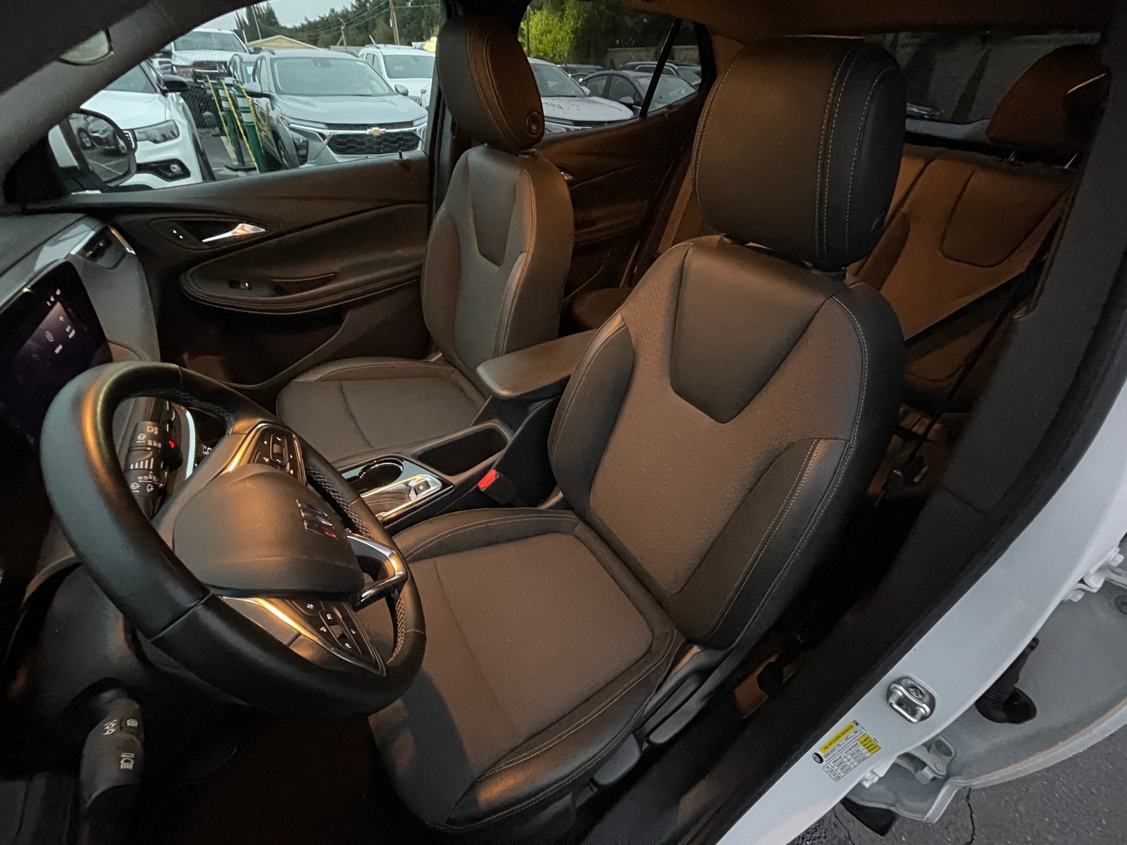 Thumbnail: 2025 Buick Encore GX - 2