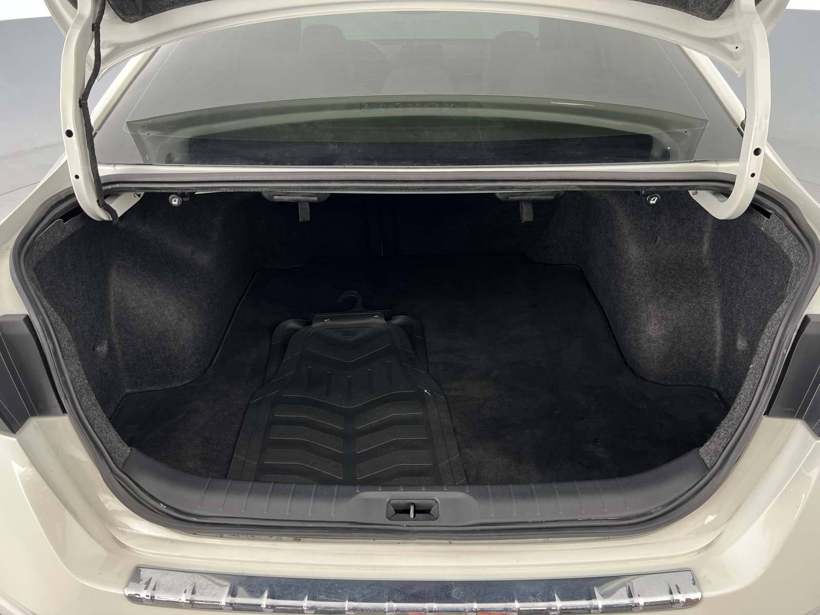 Thumbnail: 2020 Nissan Altima - 7