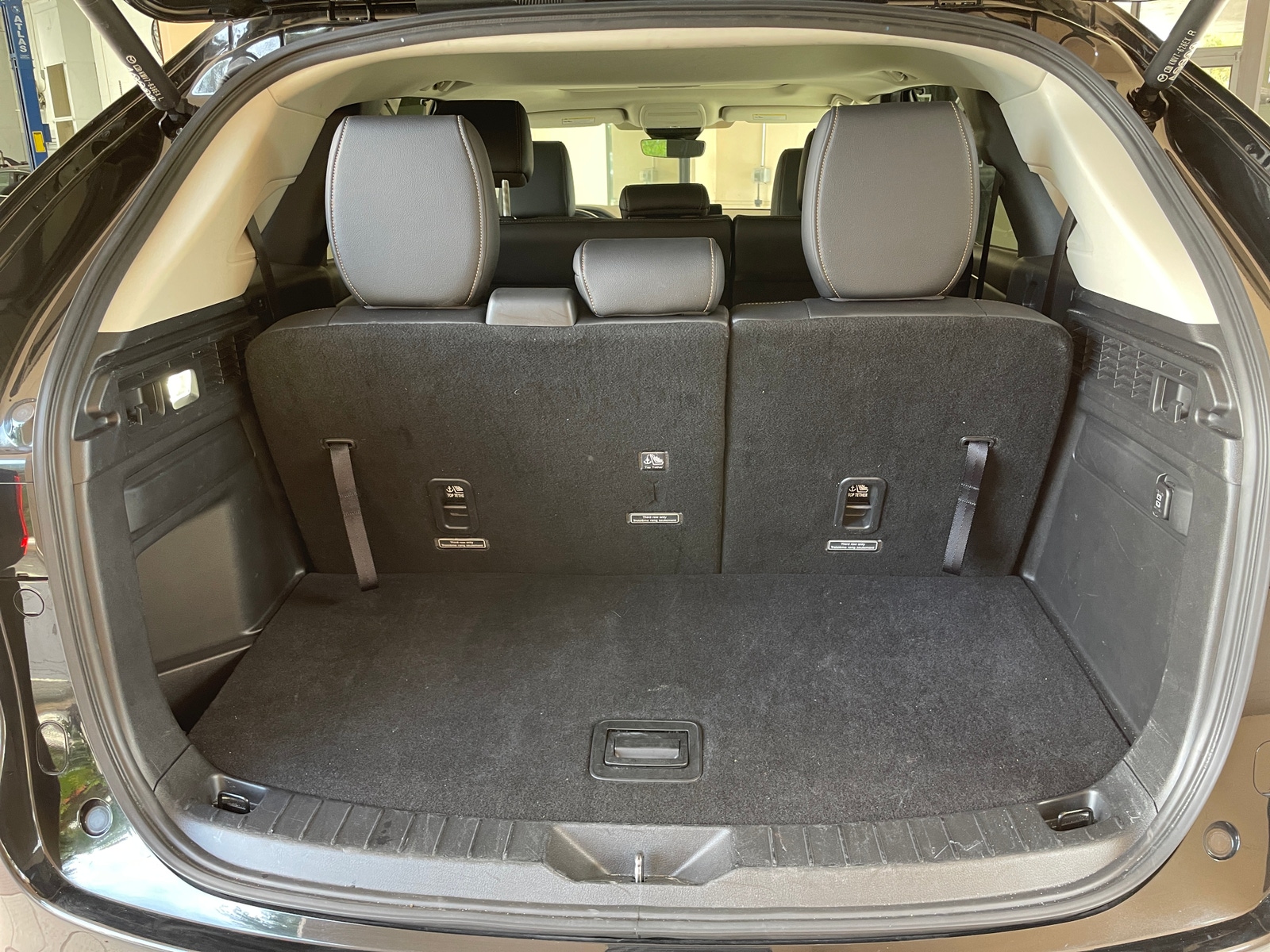 Thumbnail: 2025 Mazda CX-90 - 7