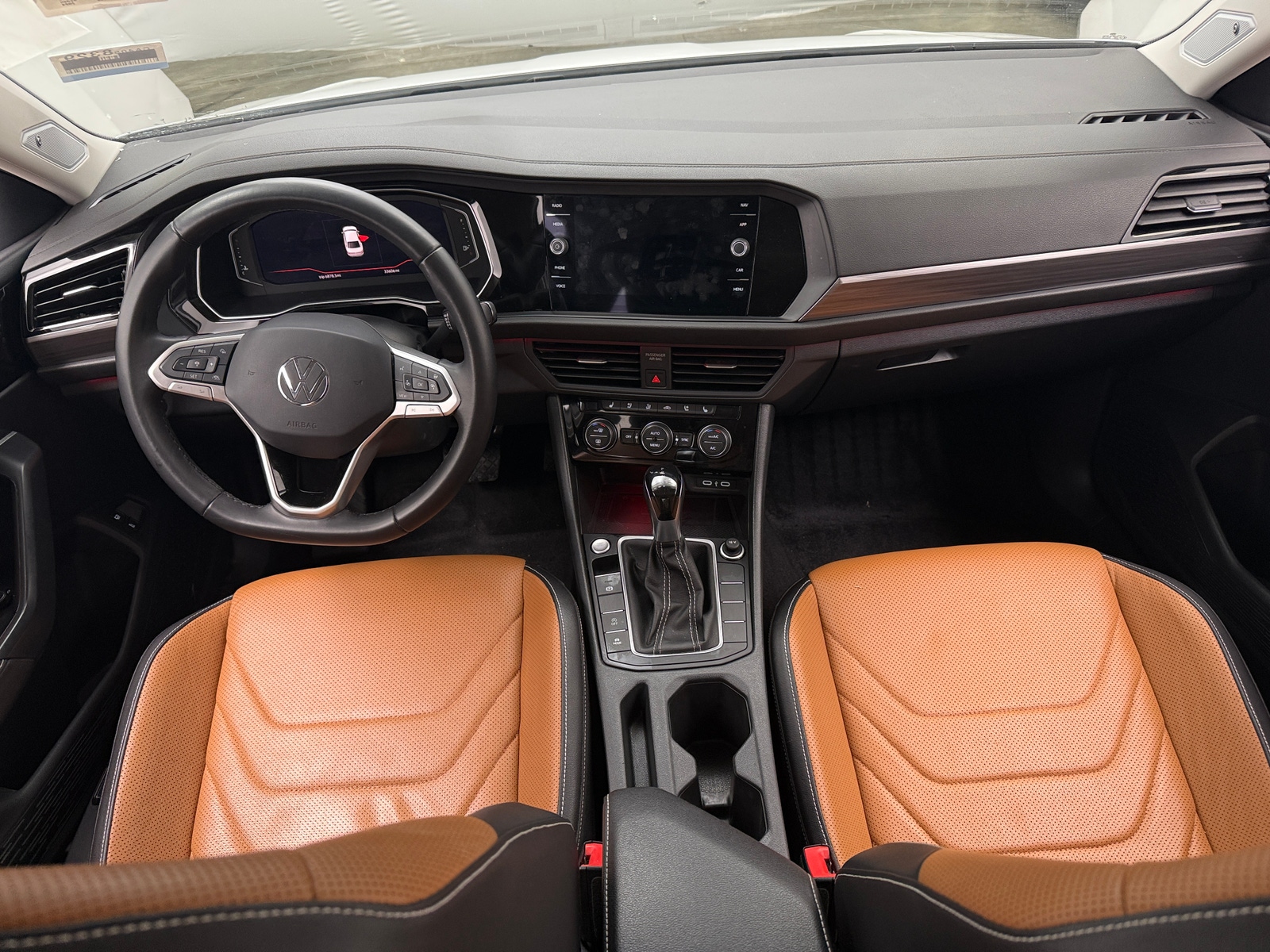 Thumbnail: 2024 Volkswagen Jetta - 2