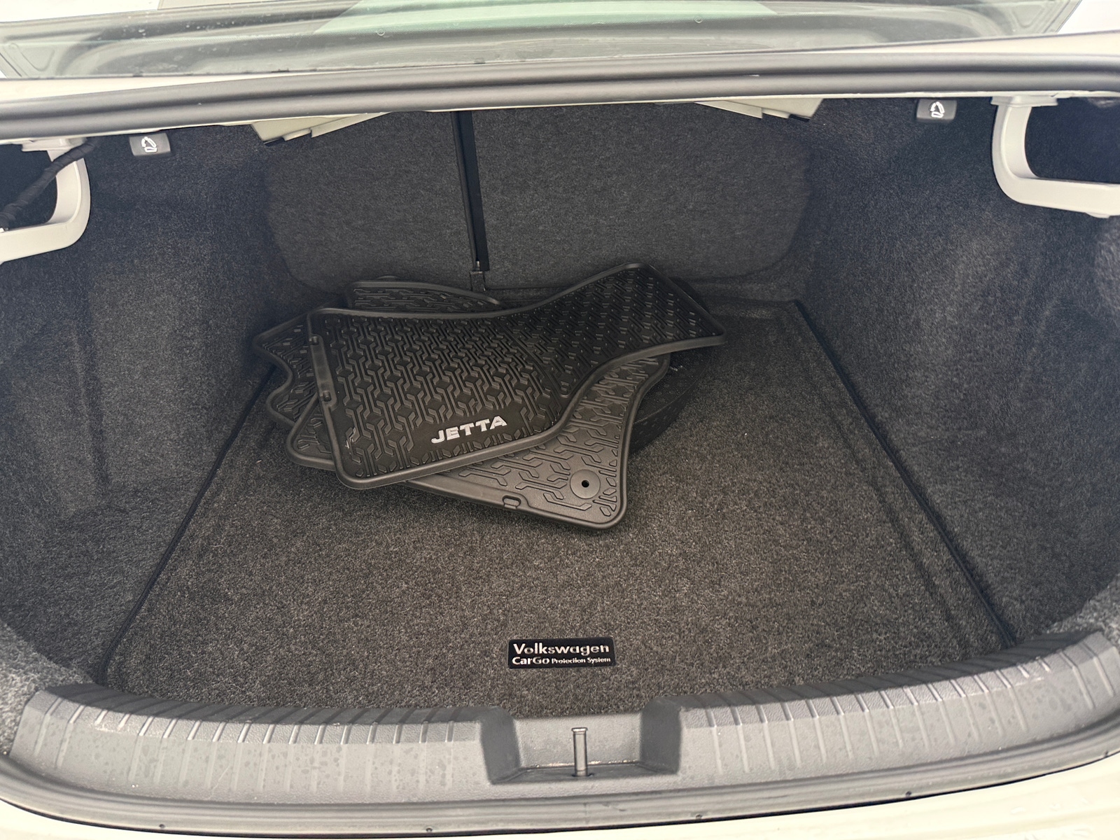 Thumbnail: 2024 Volkswagen Jetta - 6