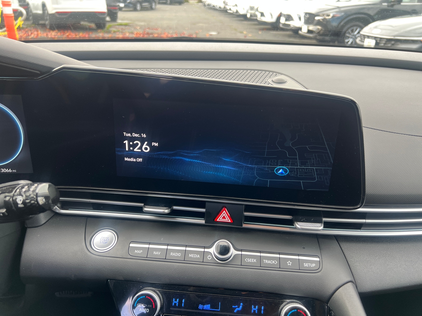 Thumbnail: 2025 Hyundai Elantra - 4