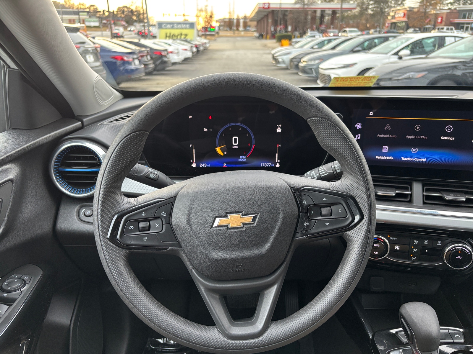 Thumbnail: 2025 Chevrolet Trax - 5