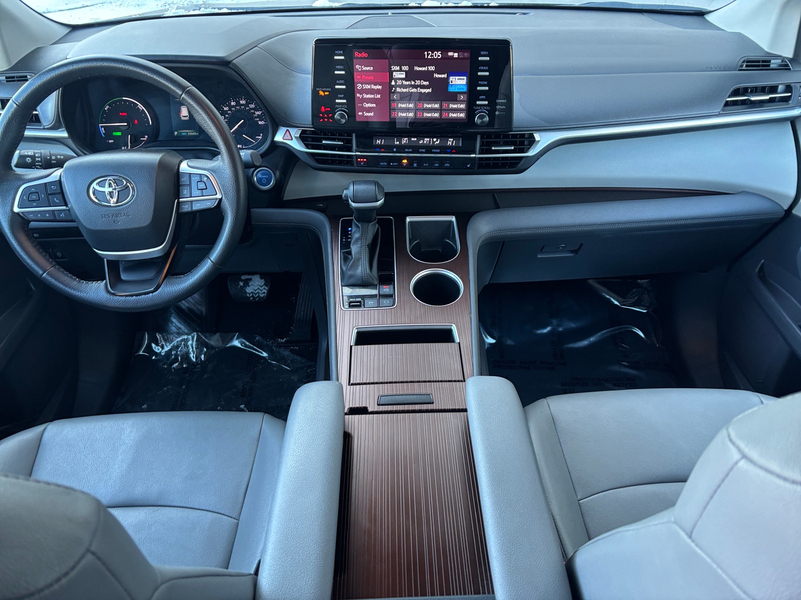 Thumbnail: 2024 Toyota Sienna - 2