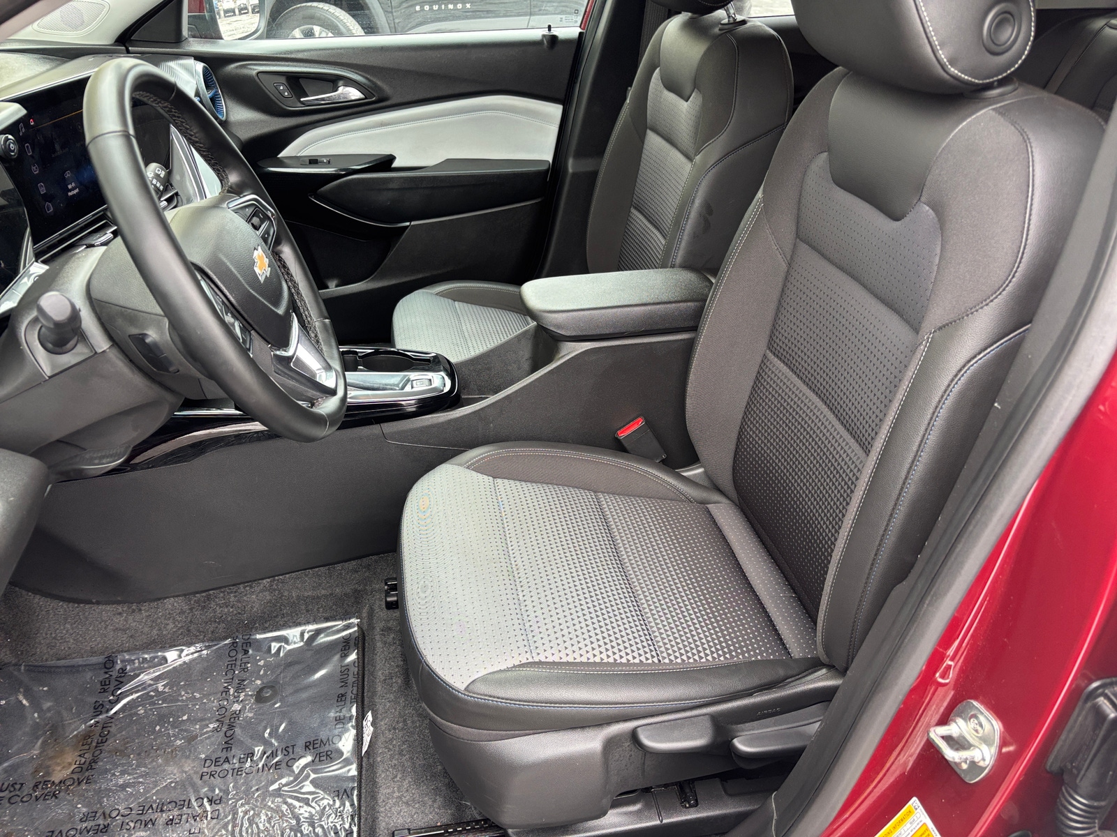 Thumbnail: 2025 Chevrolet Trax - 2