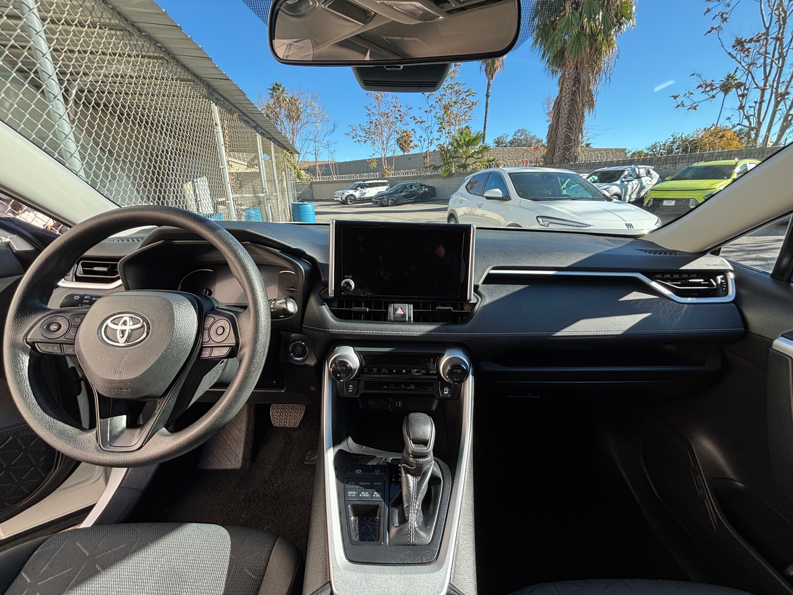 Thumbnail: 2025 Toyota RAV4 - 3