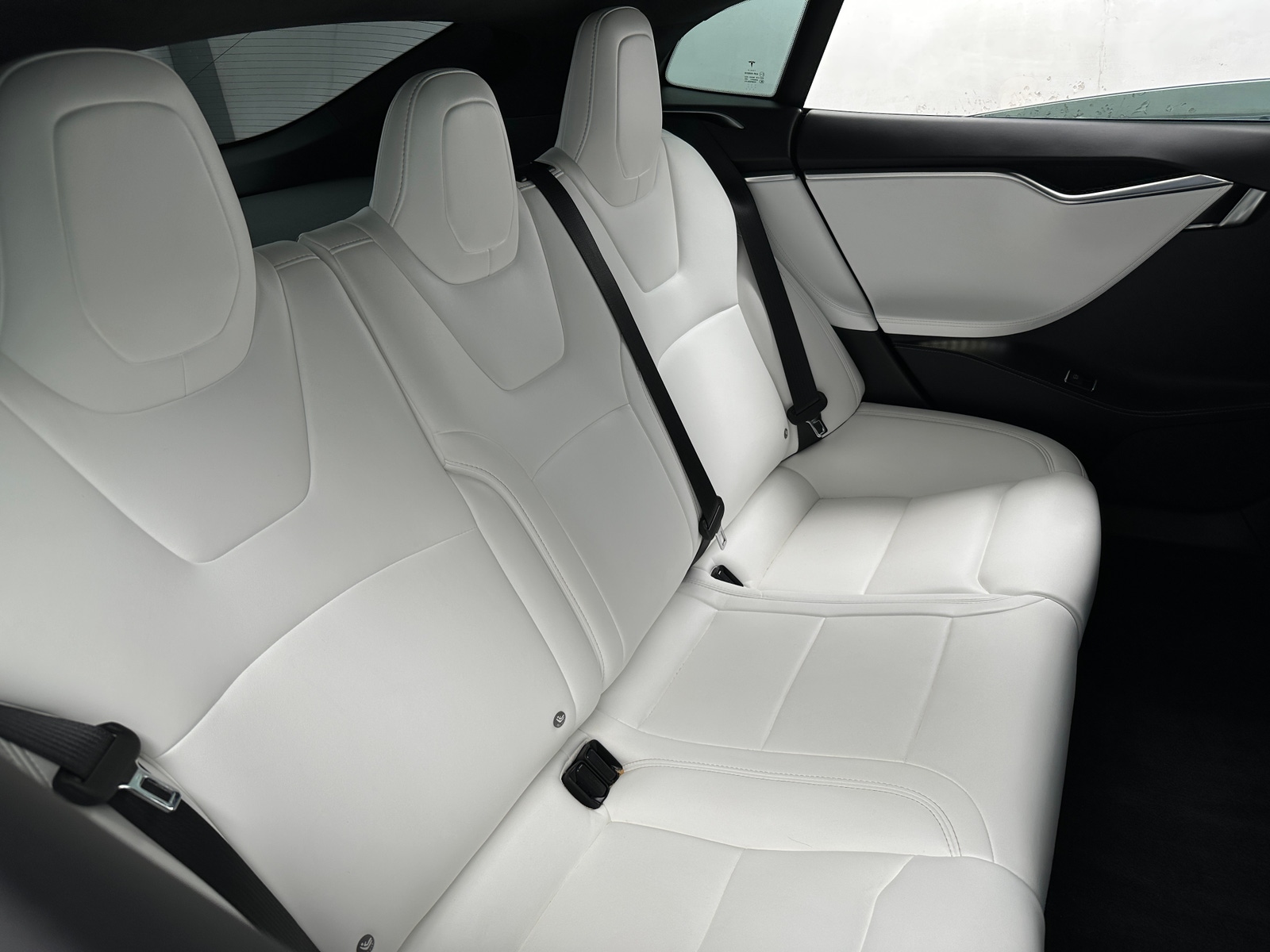 Thumbnail: 2017 Tesla Model S - 5