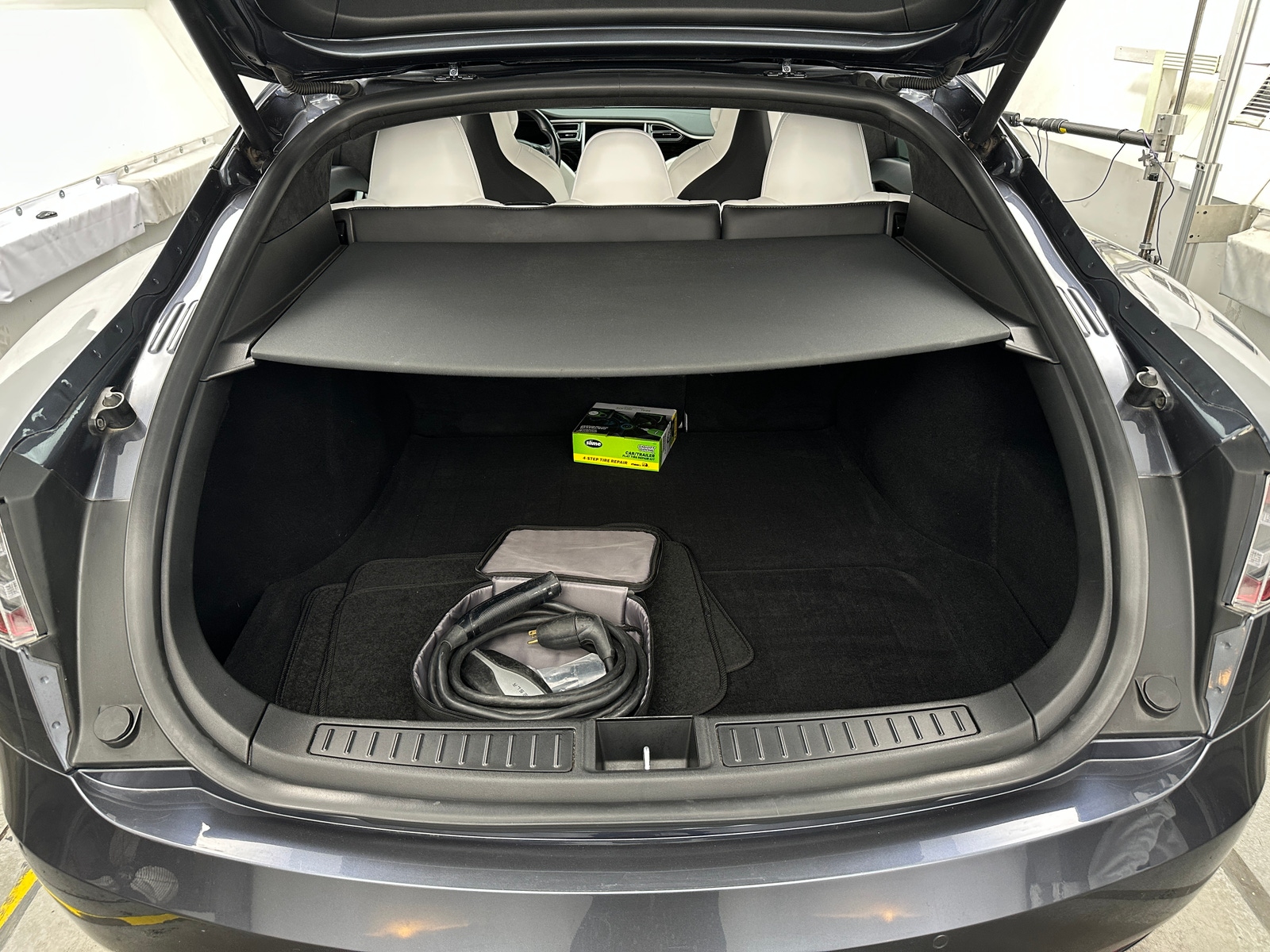 Thumbnail: 2017 Tesla Model S - 6