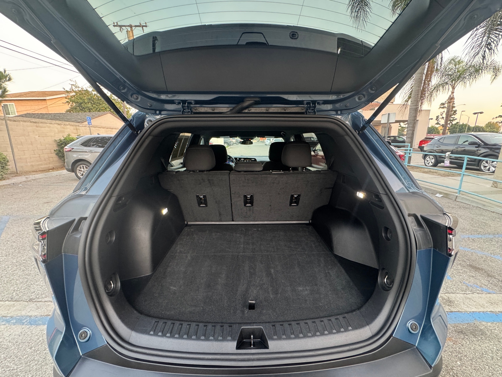 Thumbnail: 2025 Chevrolet Equinox - 6