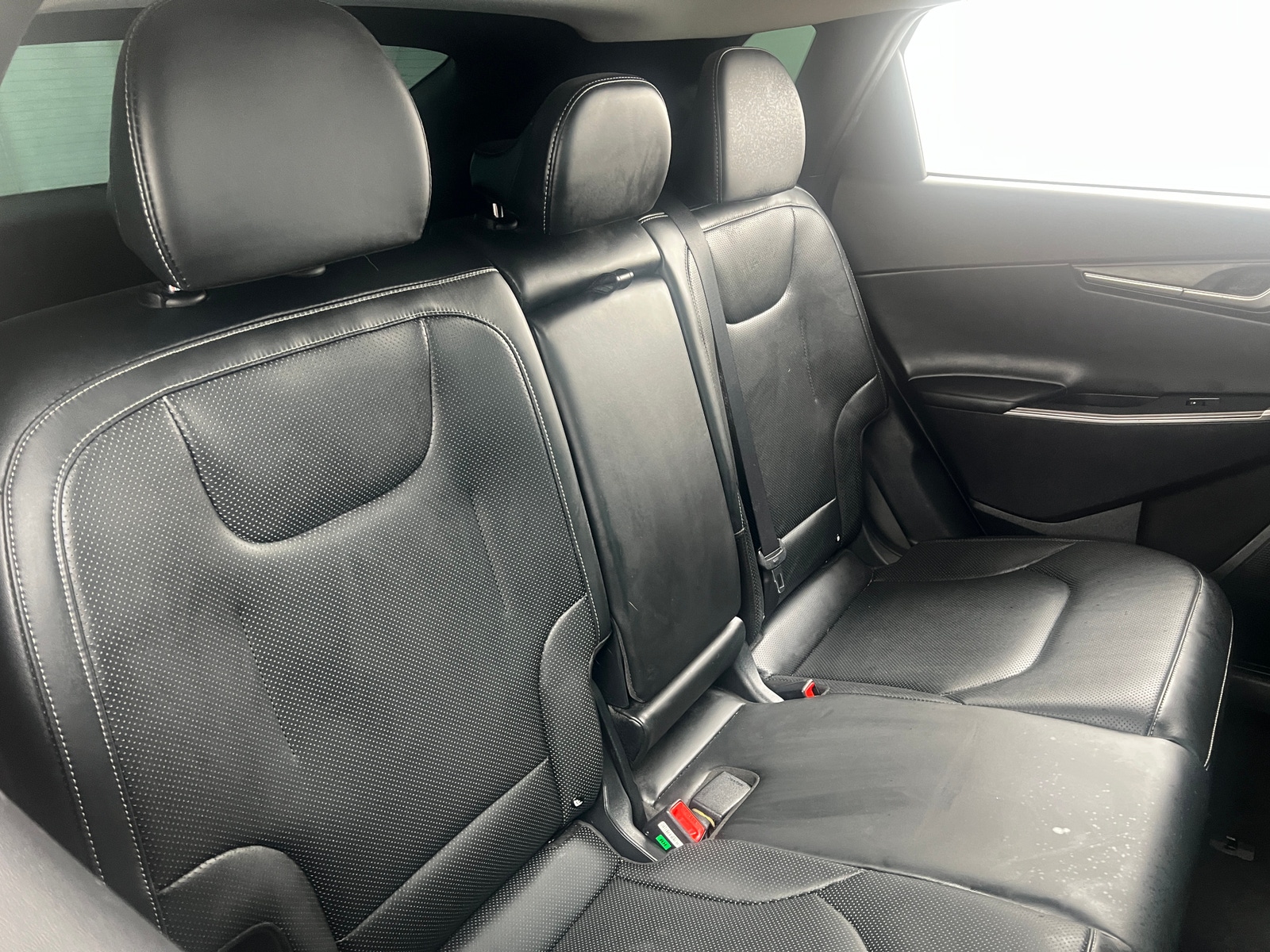 Thumbnail: 2022 Kia EV6 - 5