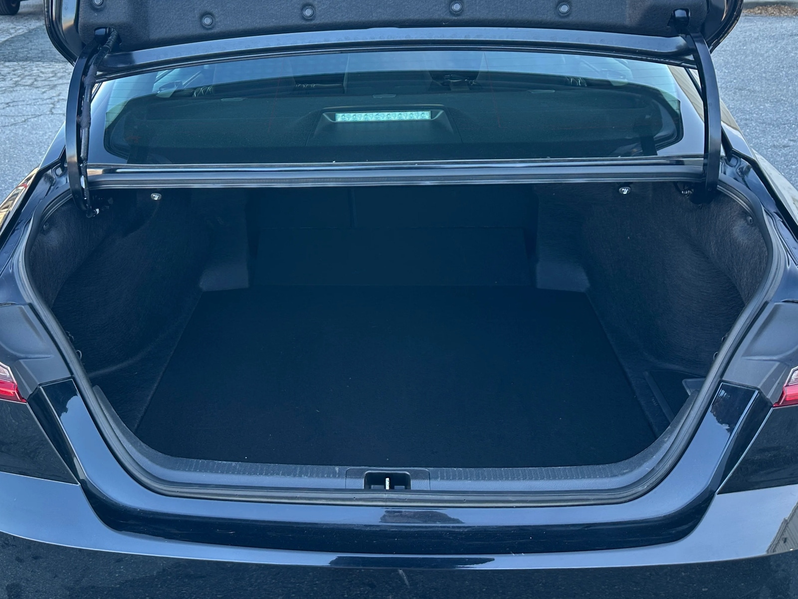 Thumbnail: 2025 Toyota Camry - 6