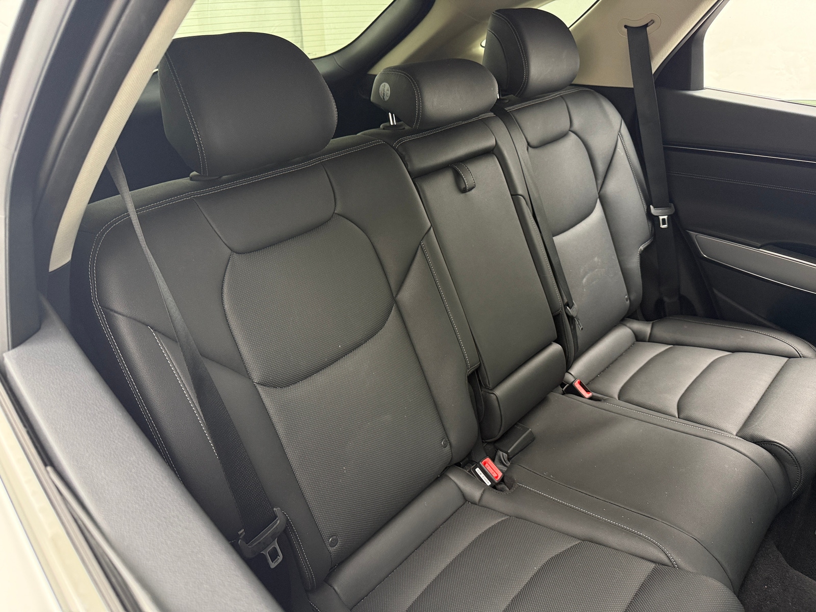 Thumbnail: 2022 Genesis GV70 - 5