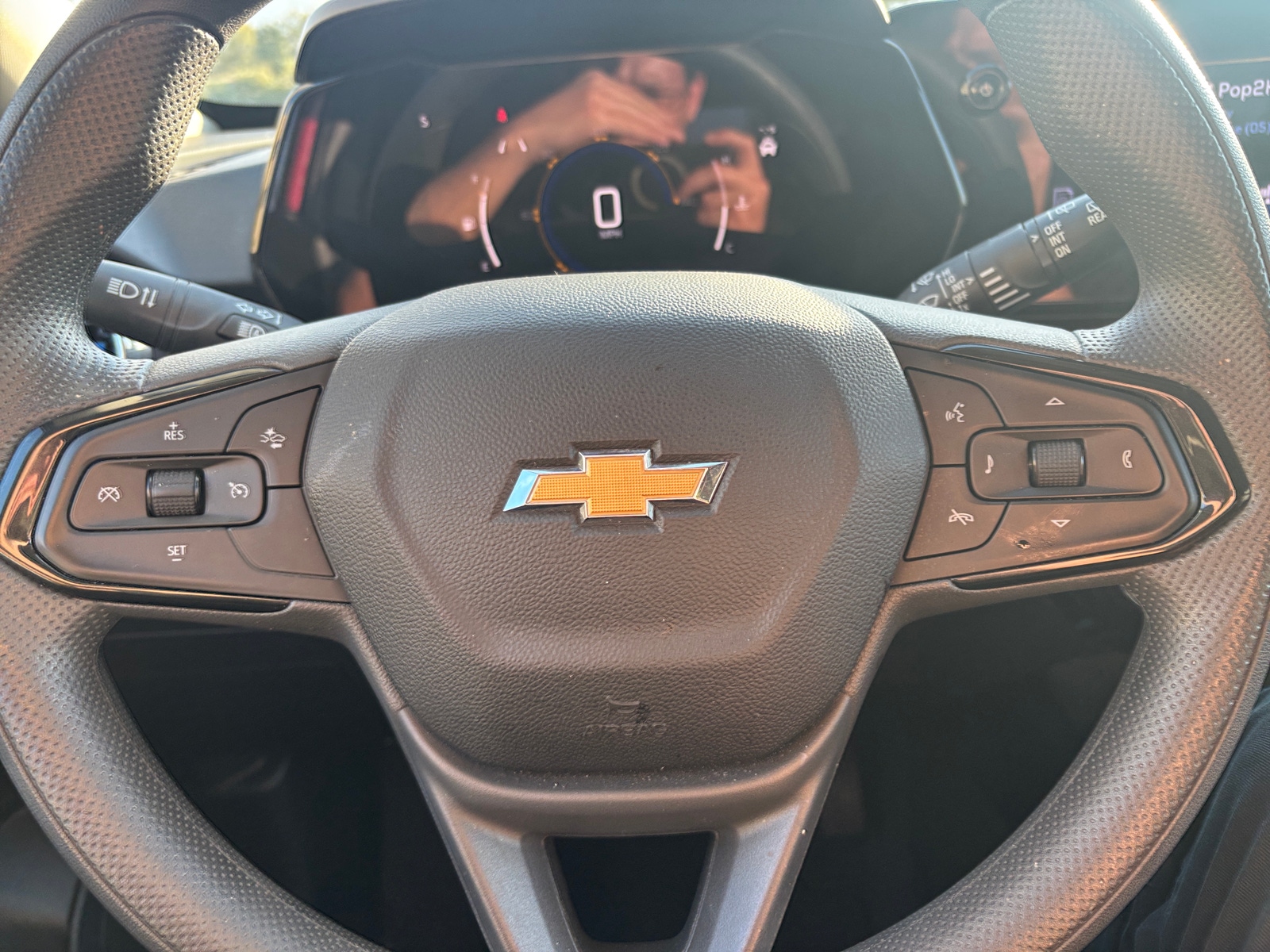 Thumbnail: 2025 Chevrolet Trax - 5