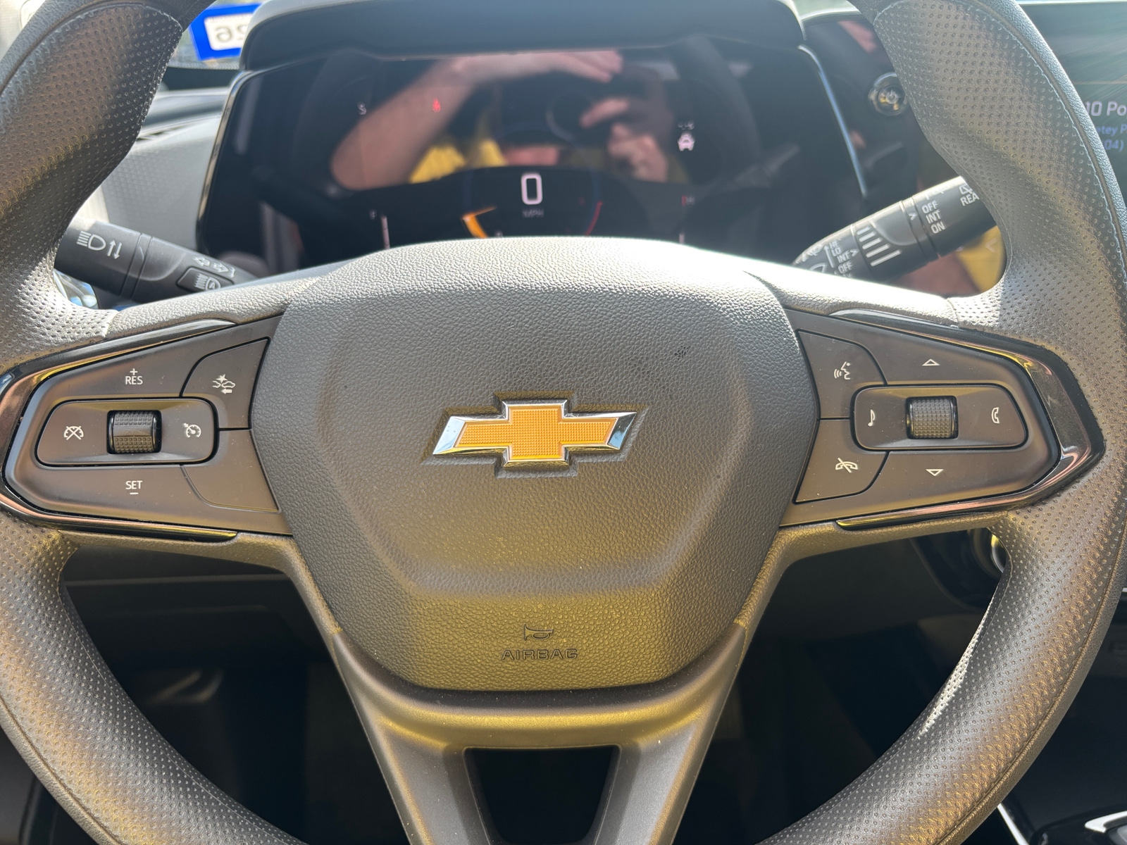 Thumbnail: 2025 Chevrolet Trax - 5