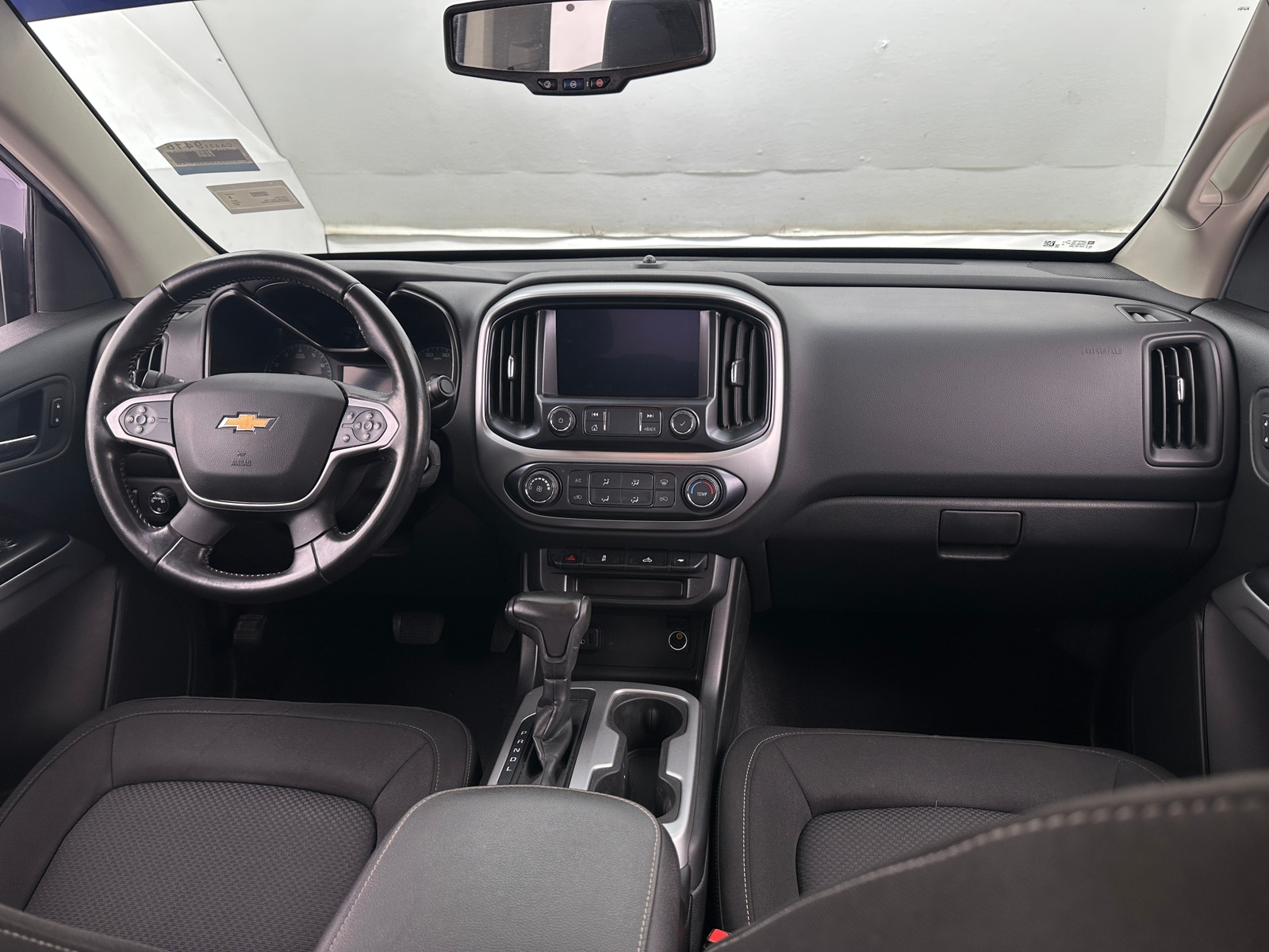 Thumbnail: 2021 Chevrolet Colorado - 3