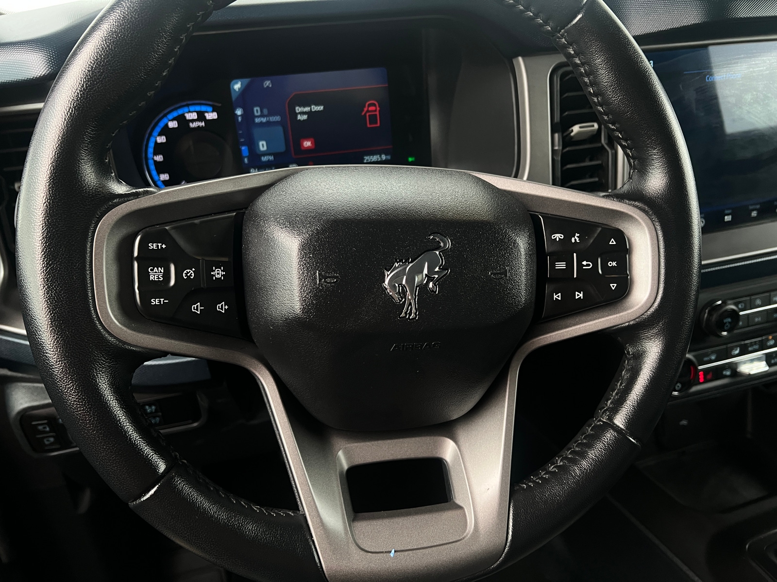 Thumbnail: 2023 Ford Bronco - 4