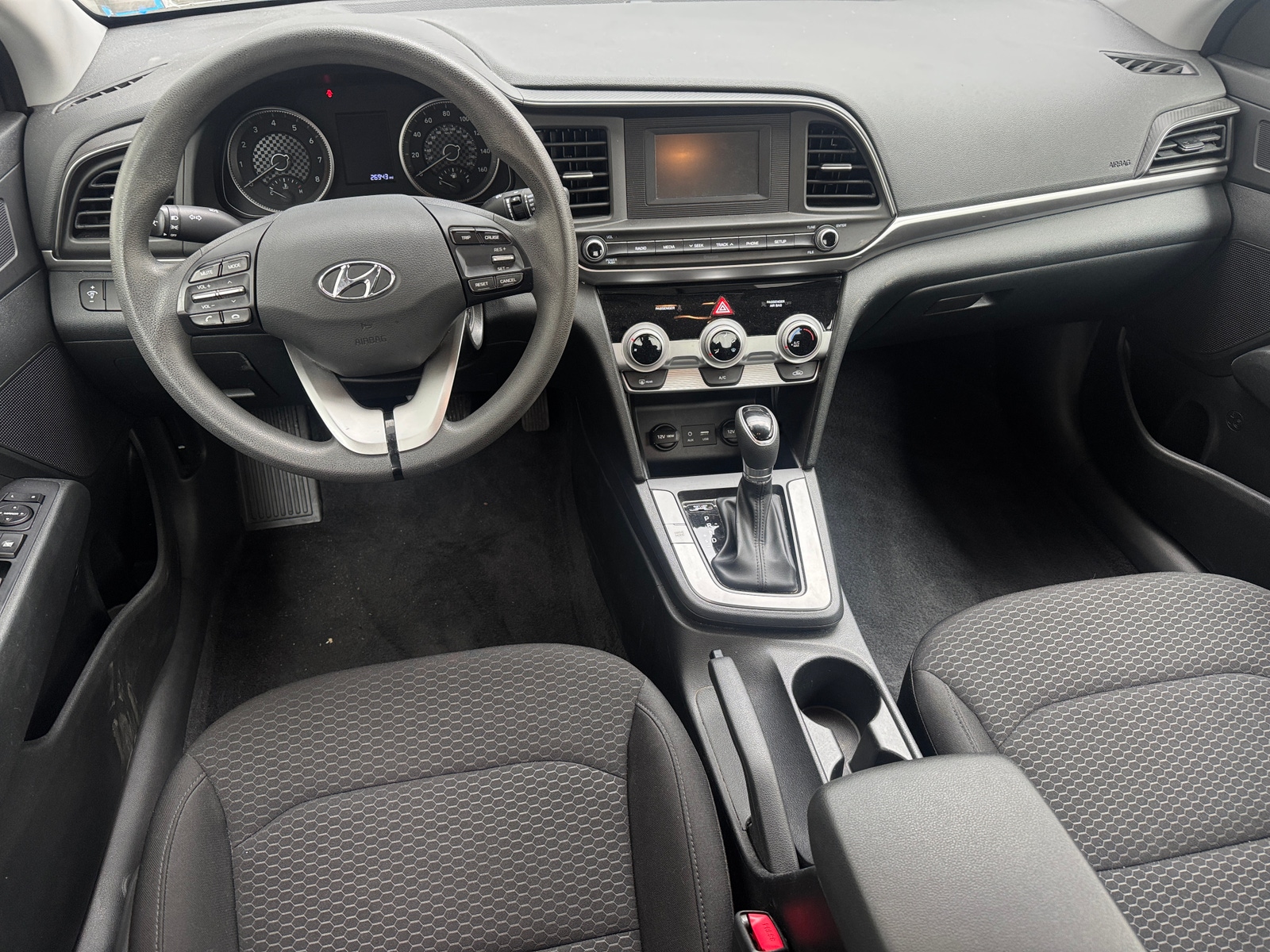 Thumbnail: 2019 Hyundai Elantra - 3