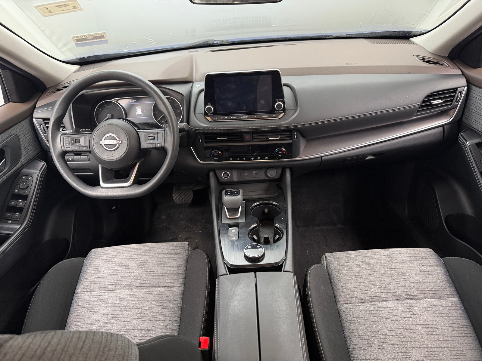 Thumbnail: 2023 Nissan Rogue - 3