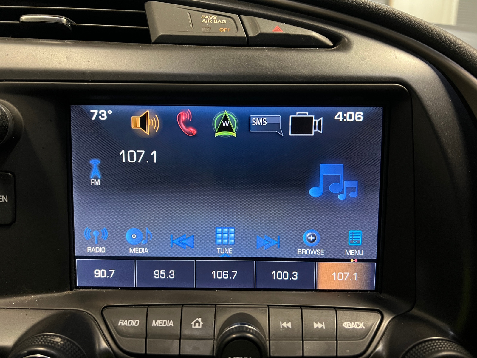 Thumbnail: 2017 Chevrolet Corvette - 3