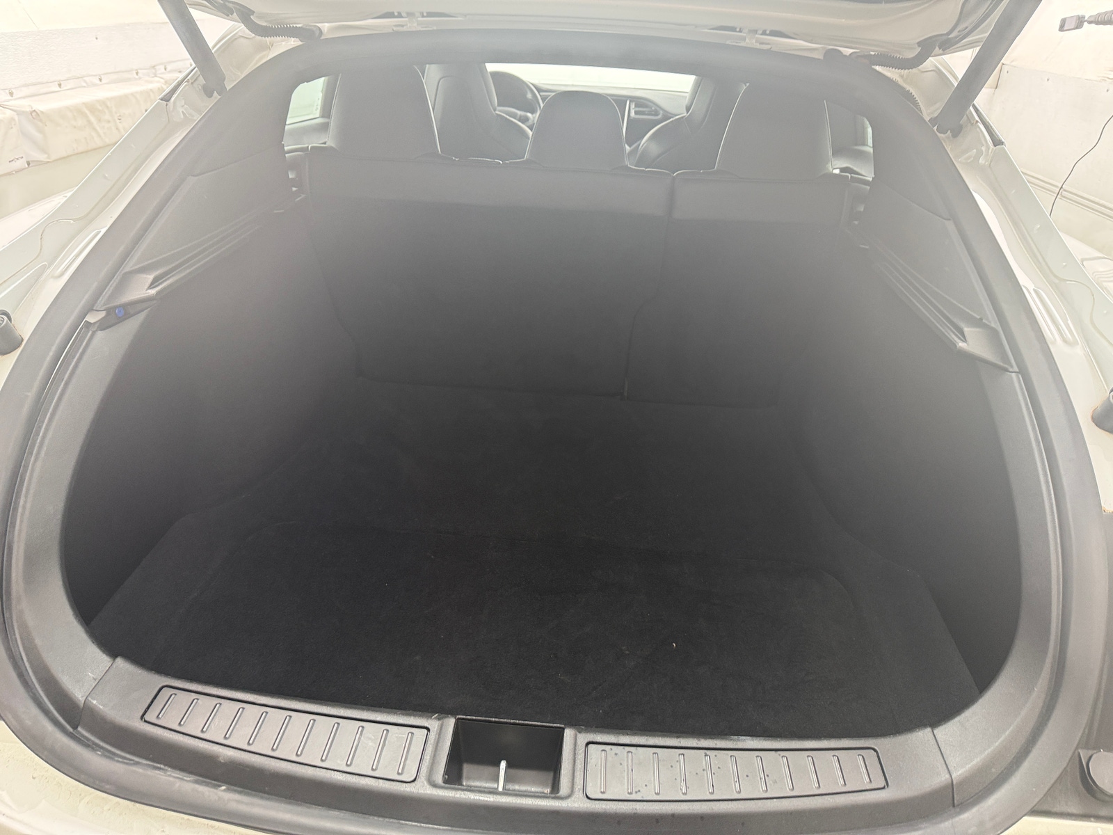 Thumbnail: 2017 Tesla Model S - 6