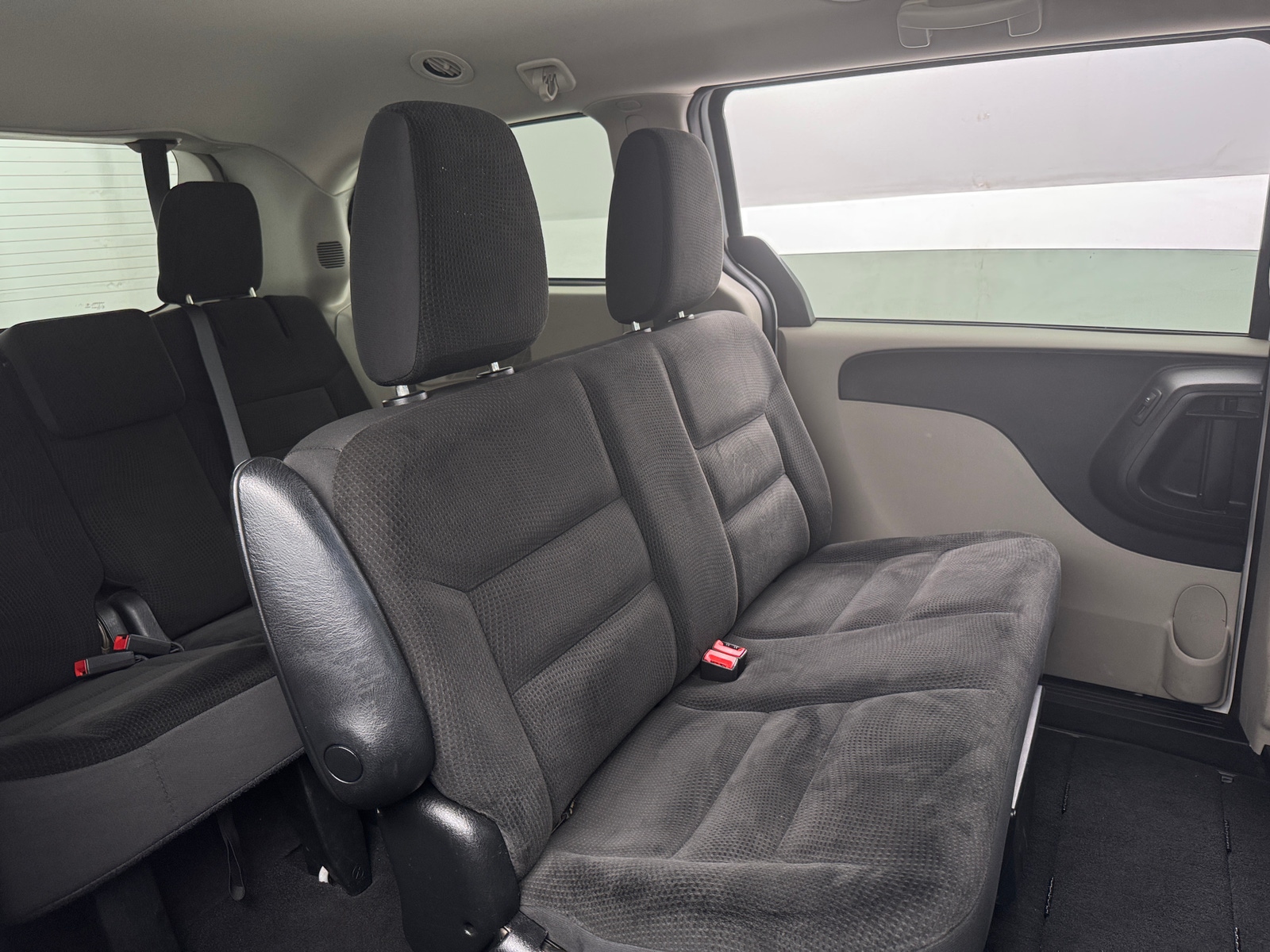 Thumbnail: 2018 Dodge Grand Caravan - 6