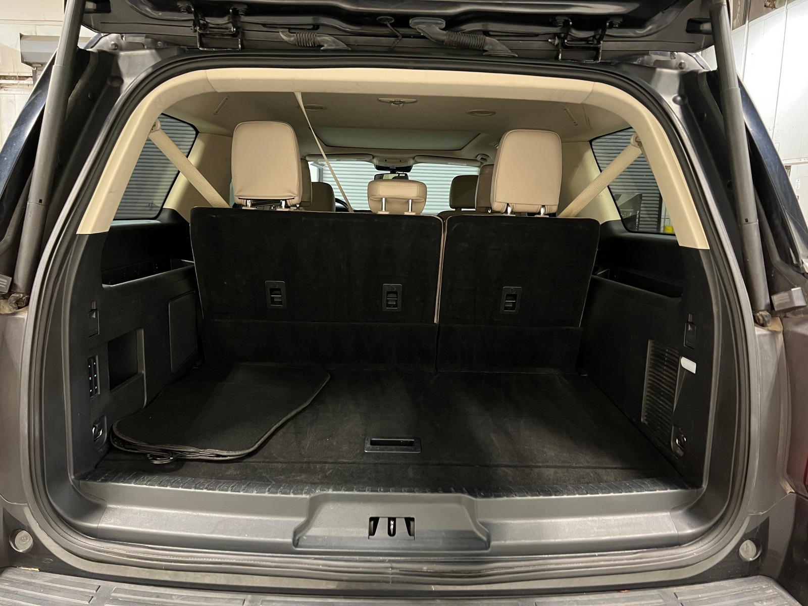 Thumbnail: 2023 Ford Expedition MAX - 6