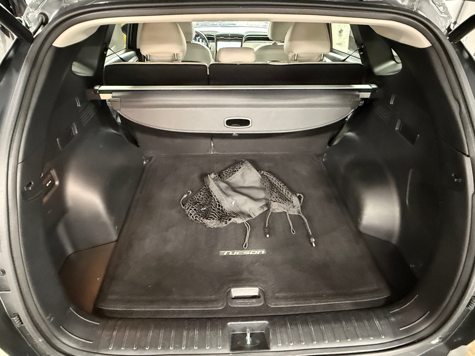 Thumbnail: 2023 Hyundai Tucson - 6