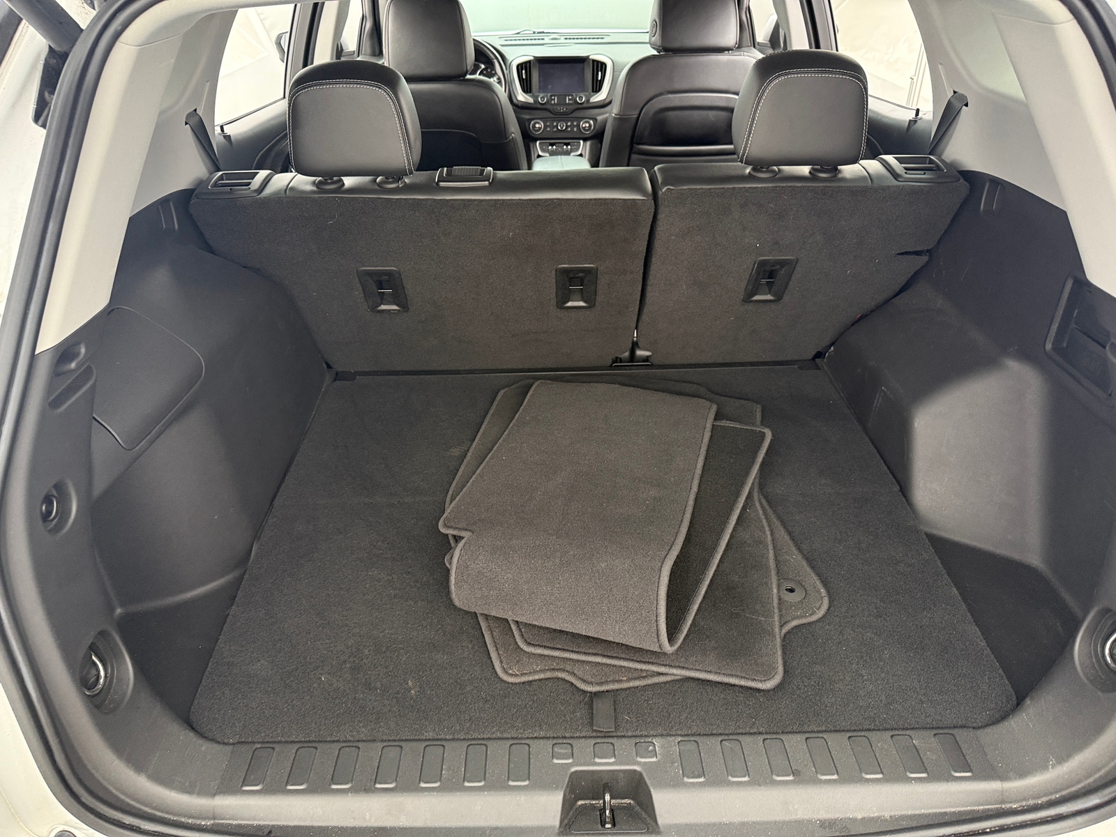 Thumbnail: 2022 GMC Terrain - 6