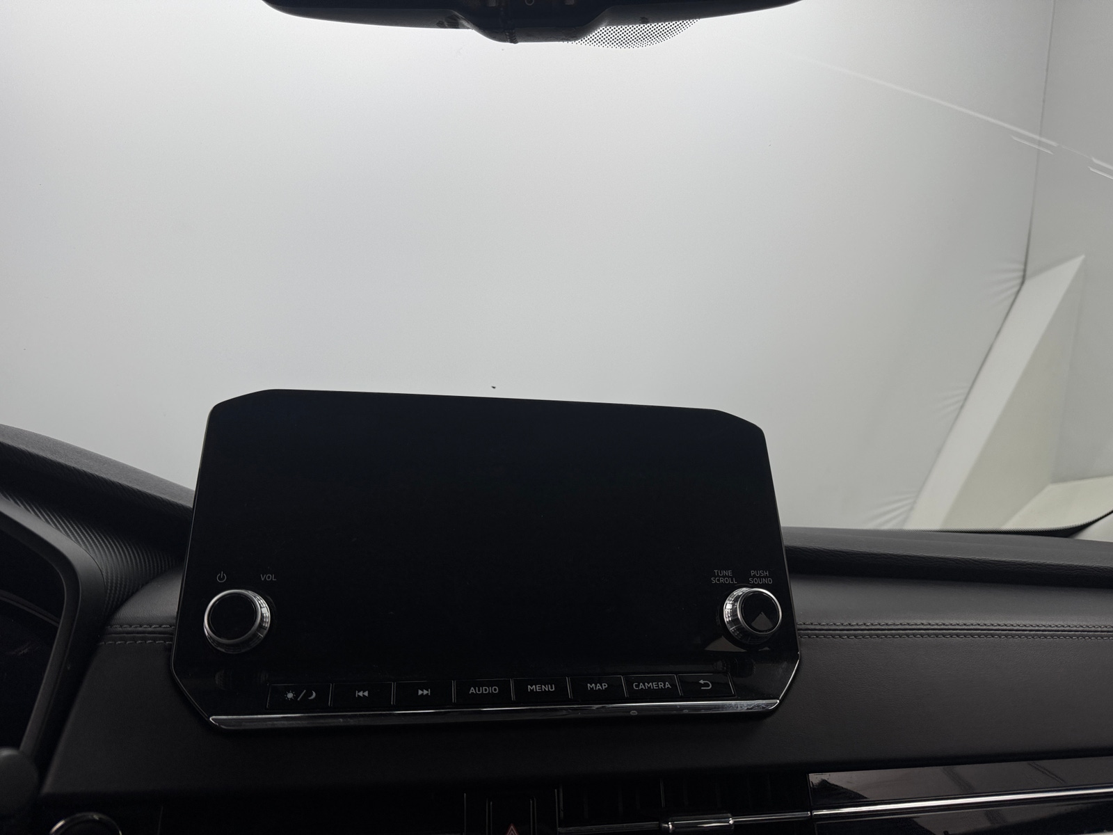 Thumbnail: 2023 Mitsubishi Outlander - 3