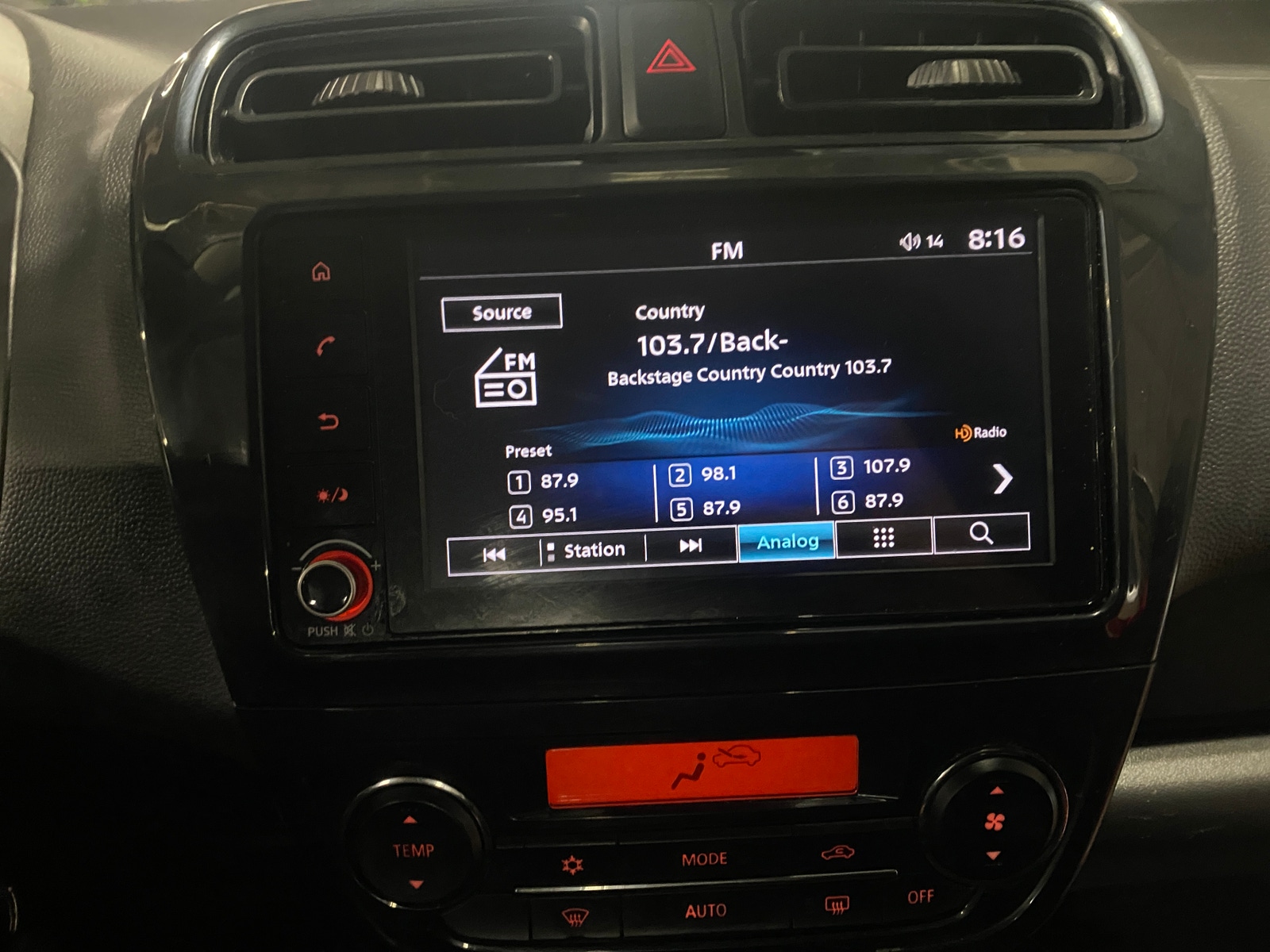 Thumbnail: 2022 Mitsubishi Mirage G4 - 4