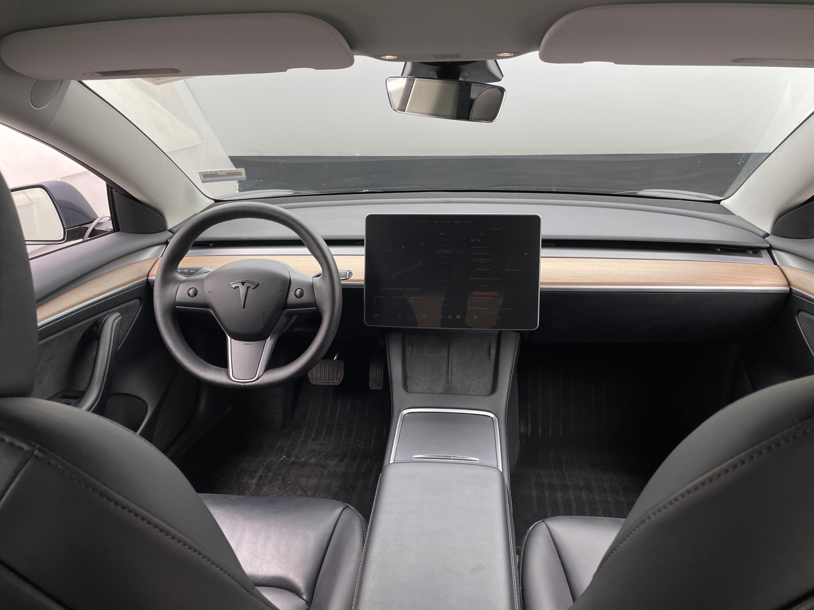 Thumbnail: 2023 Tesla Model 3 - 2