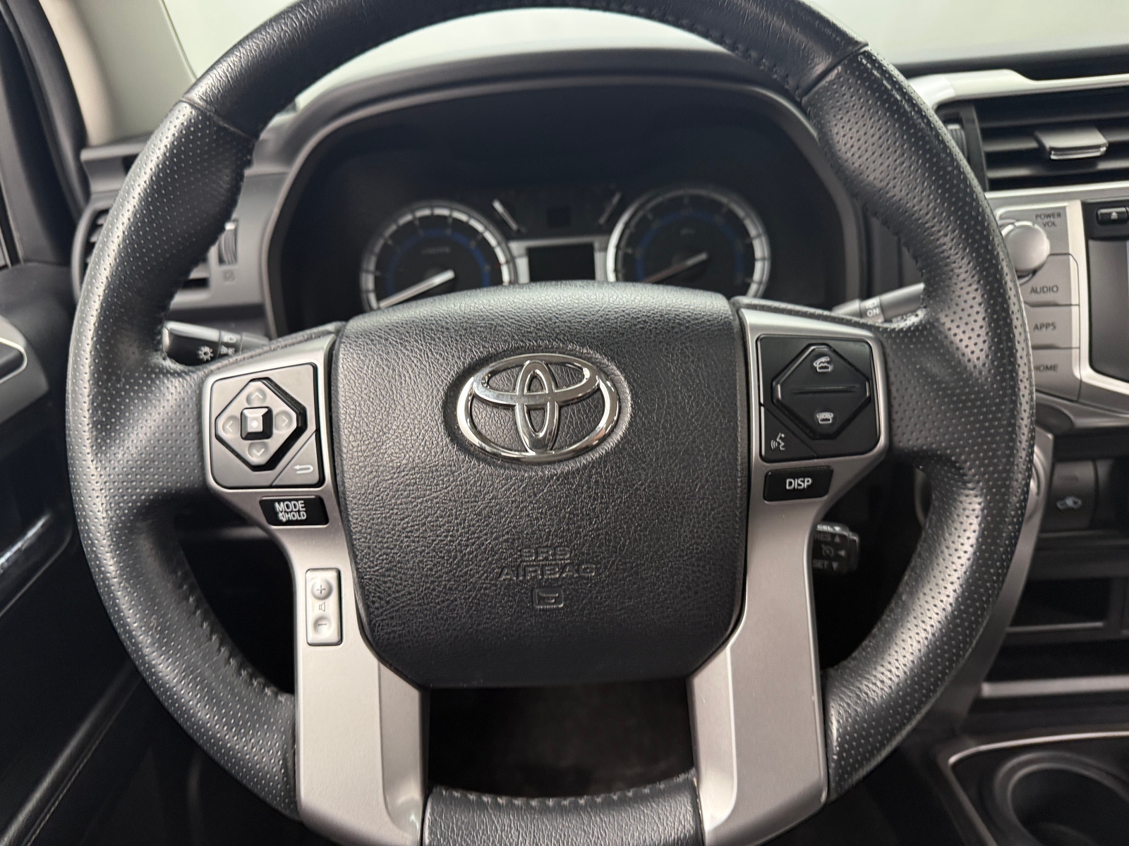 Thumbnail: 2017 Toyota 4Runner - 5