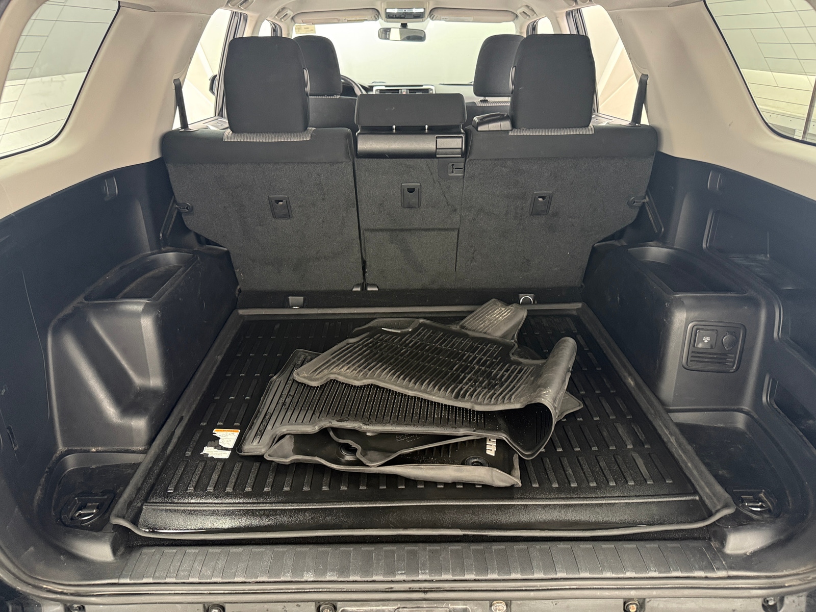 Thumbnail: 2017 Toyota 4Runner - 7