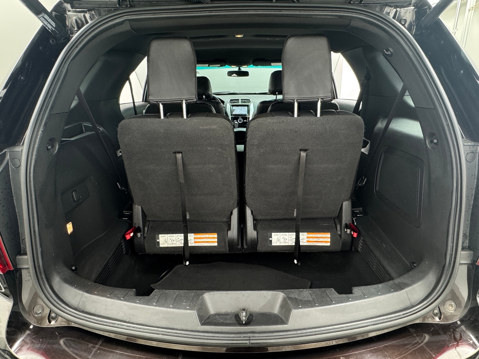 Thumbnail: 2014 Ford Explorer - 6