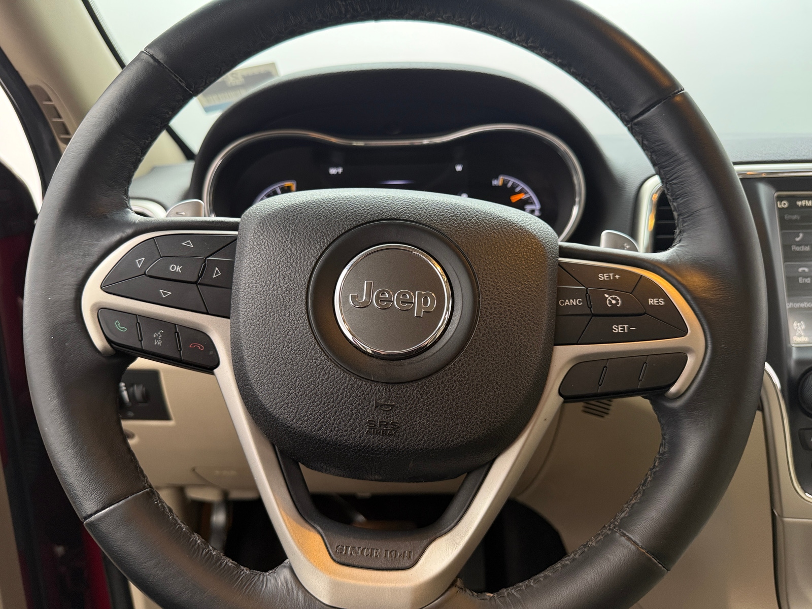 Thumbnail: 2015 Jeep Grand Cherokee - 5