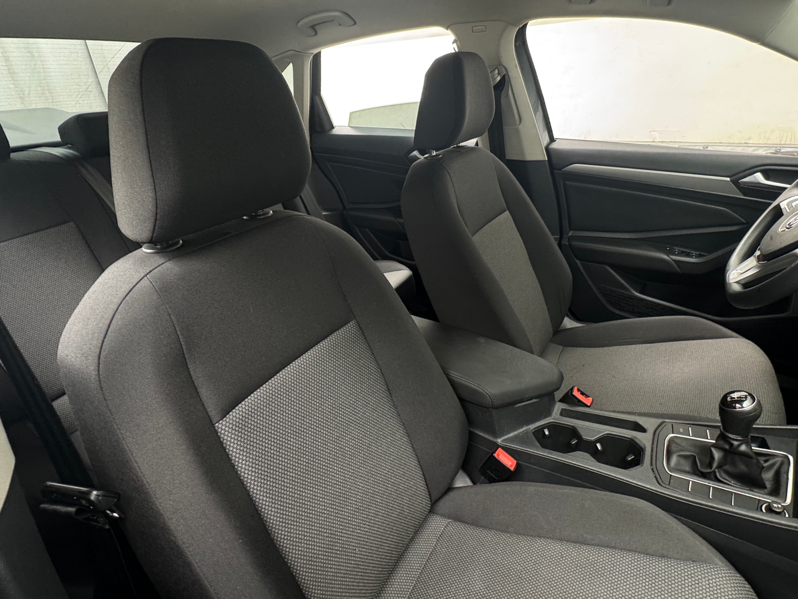 Thumbnail: 2021 Volkswagen Jetta - 2