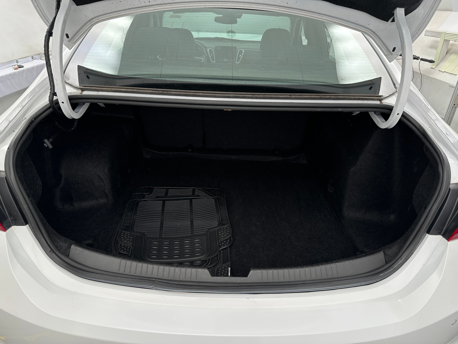 Thumbnail: 2024 Chevrolet Malibu - 7