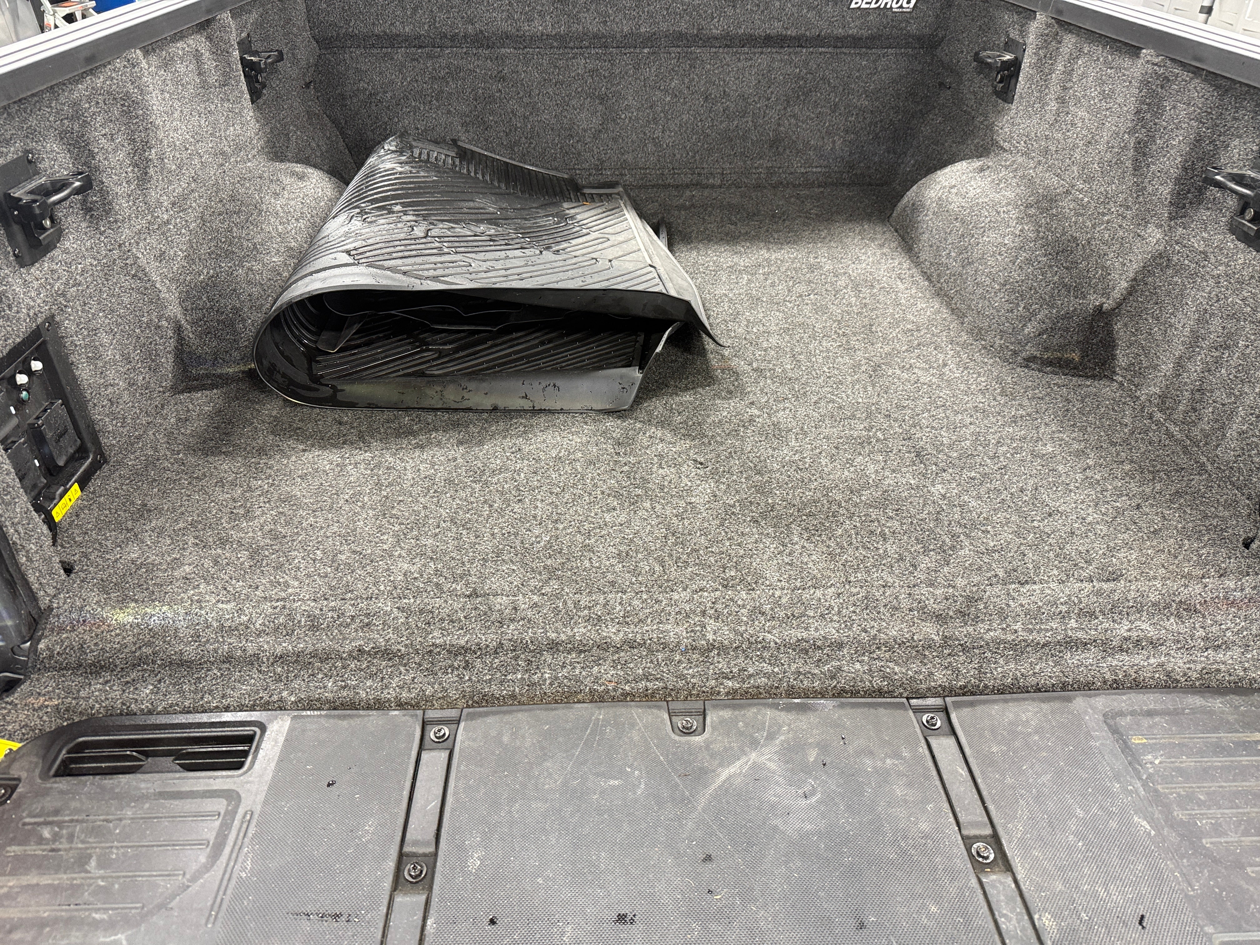 Used 2023 Ford F-150 Lightning Lariat with VIN 1FT6W1EV3PWG36292 for sale in Oak Creek, WI