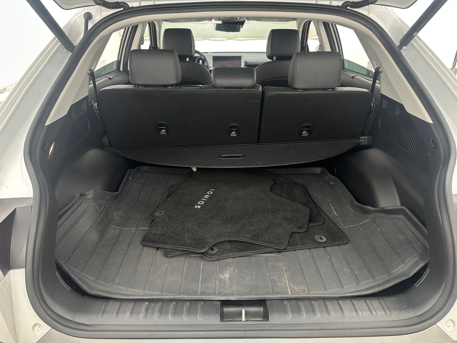 Thumbnail: 2024 Hyundai Ioniq 5 - 6