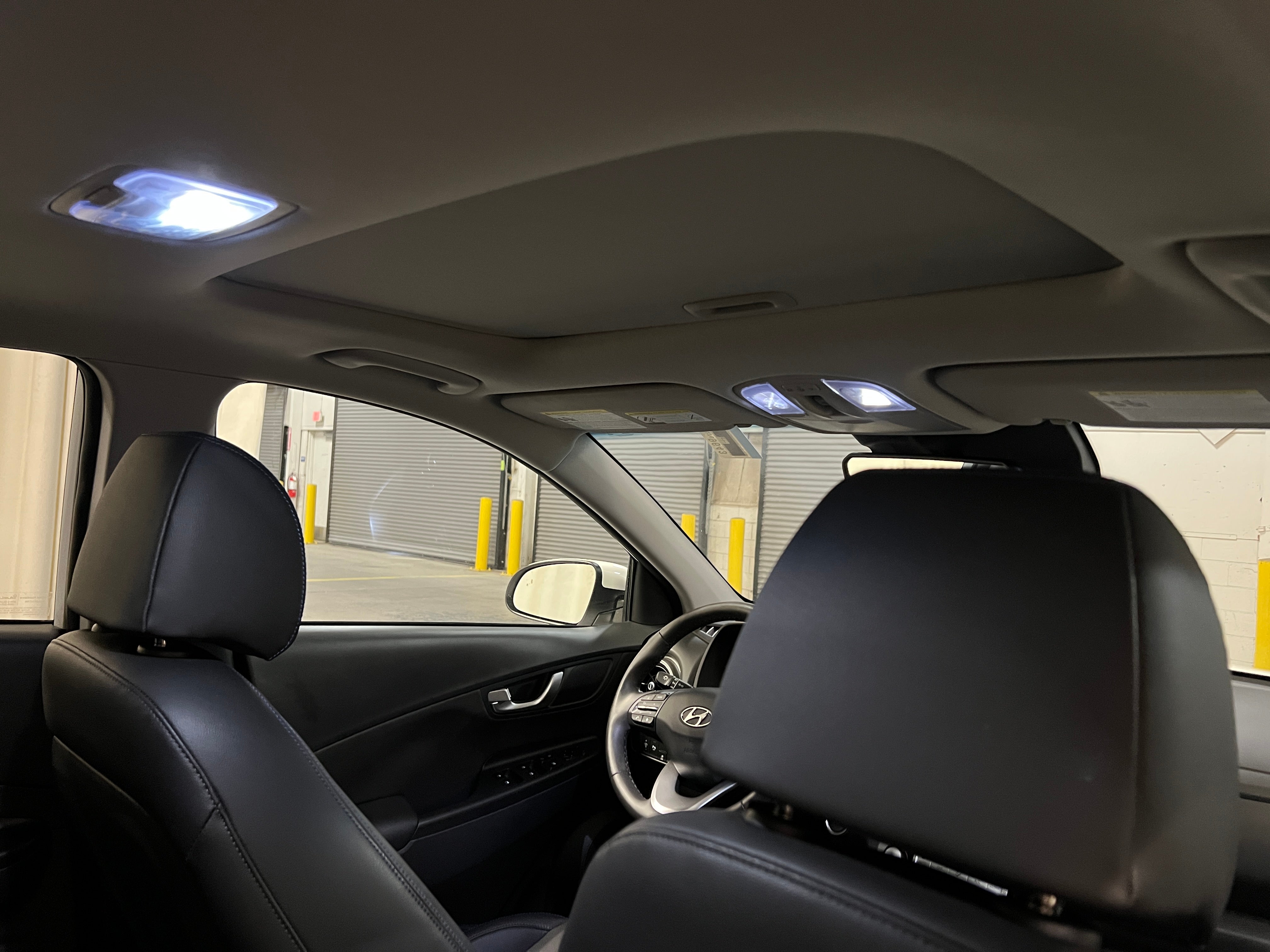 Used 2023 Hyundai Kona EV Limited with VIN KM8K53AG7PU169857 for sale in Oak Creek, WI