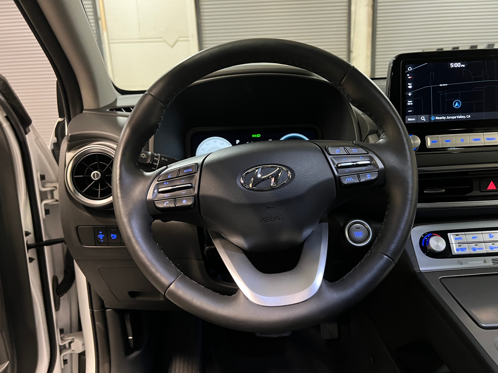 Thumbnail: 2023 Hyundai Kona - 4