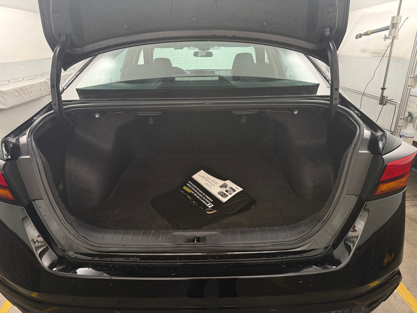 Thumbnail: 2025 Nissan Altima - 7